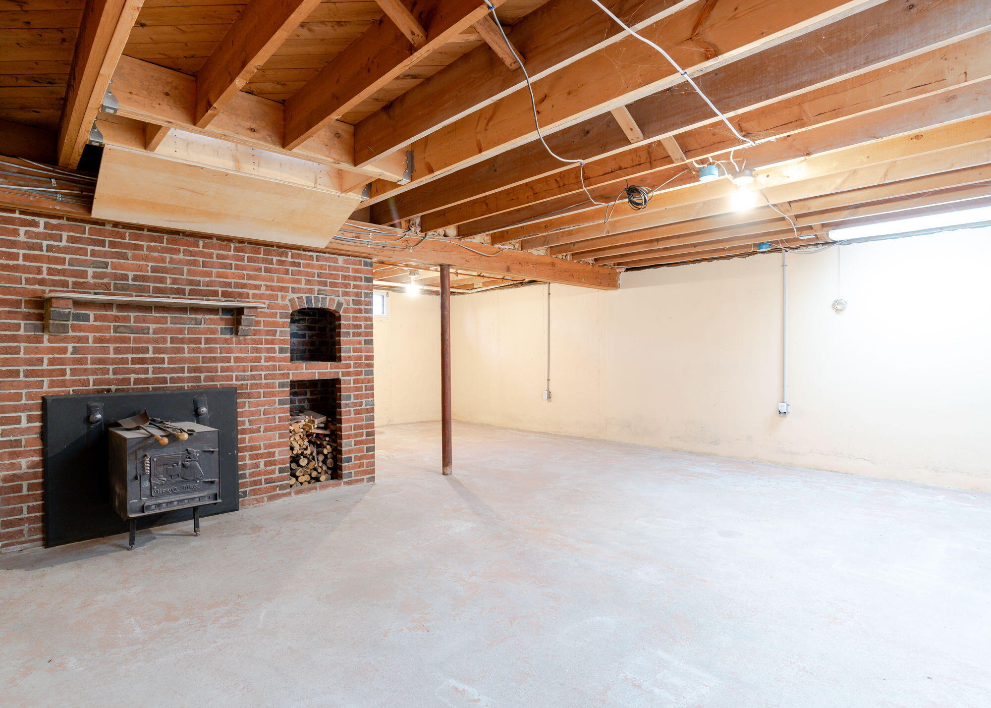 513 Roosevelt Trail