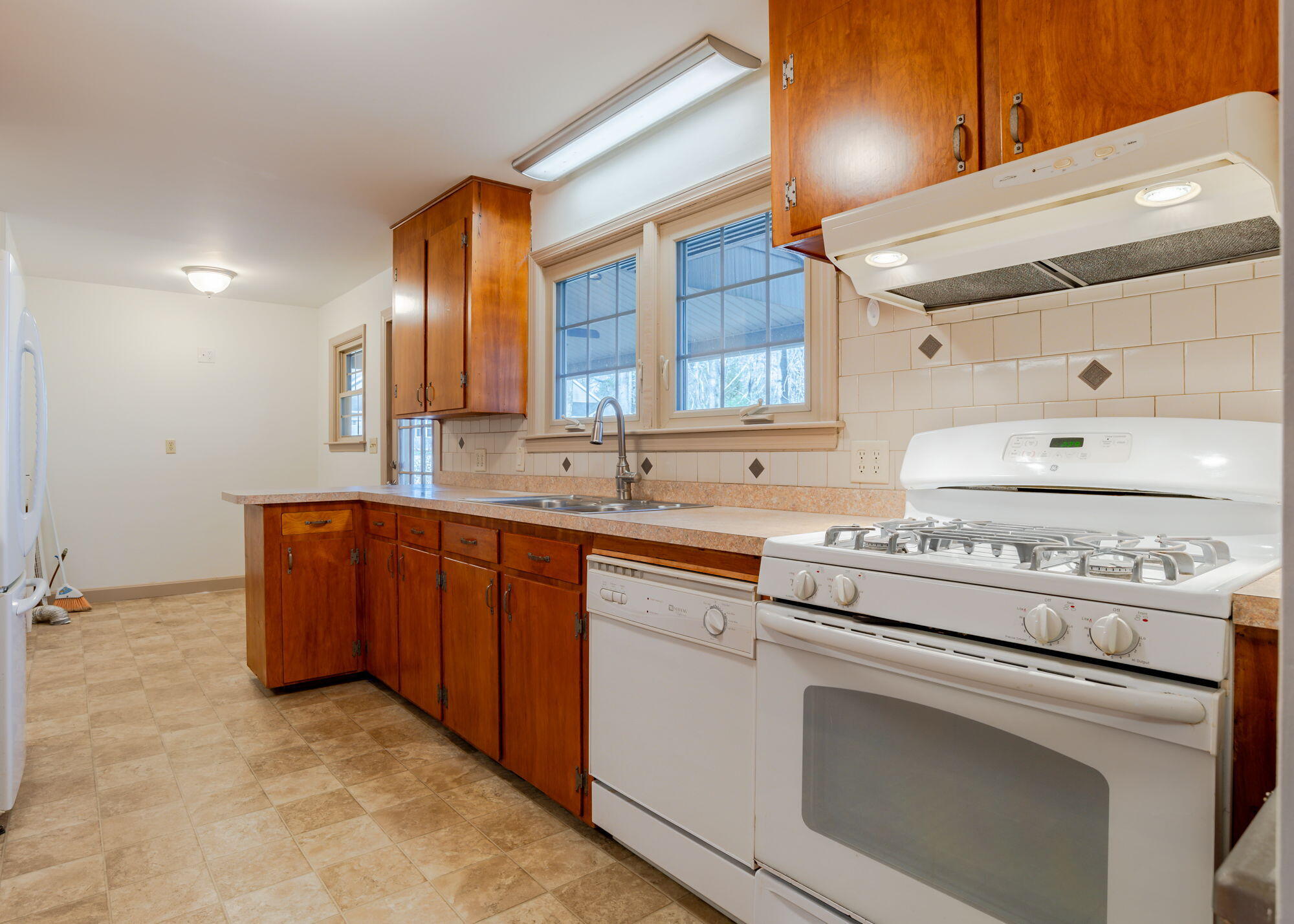 513 Roosevelt Trail