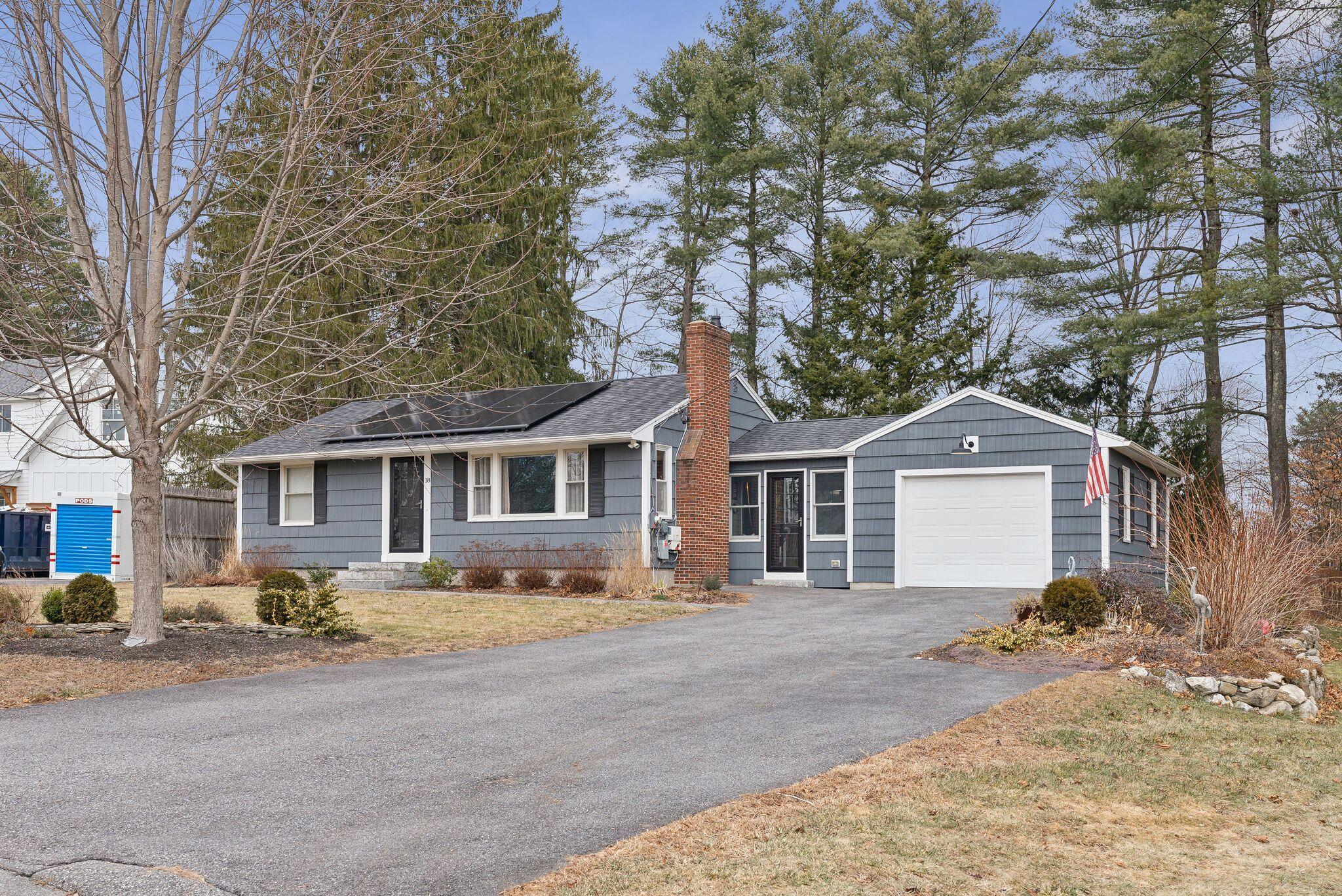 18 Hillcrest Drive