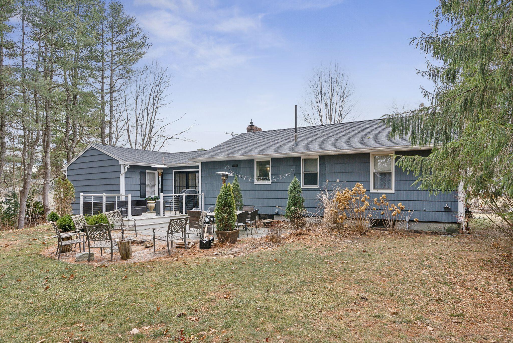 18 Hillcrest Drive