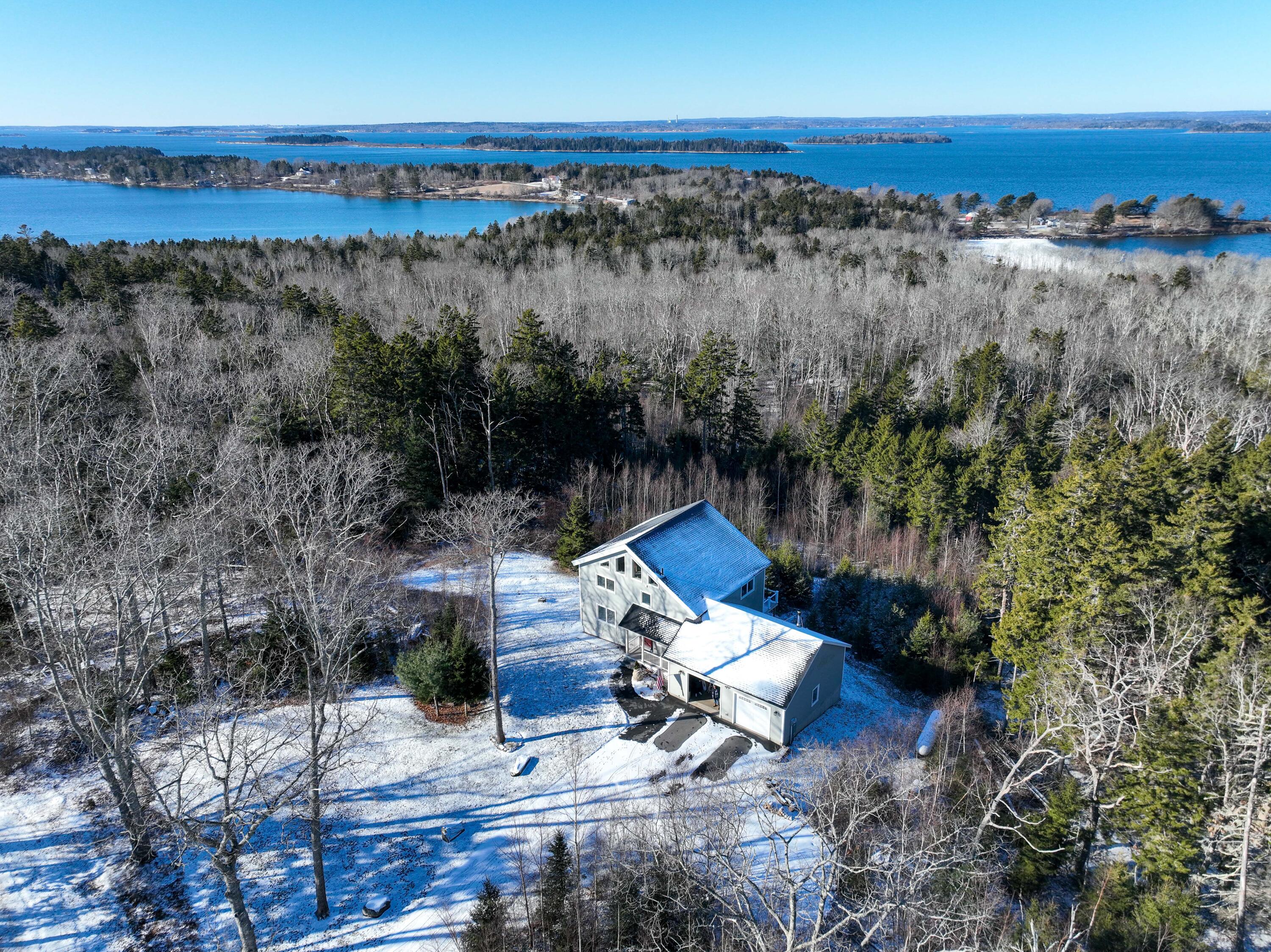 15 Goose Ledge Road