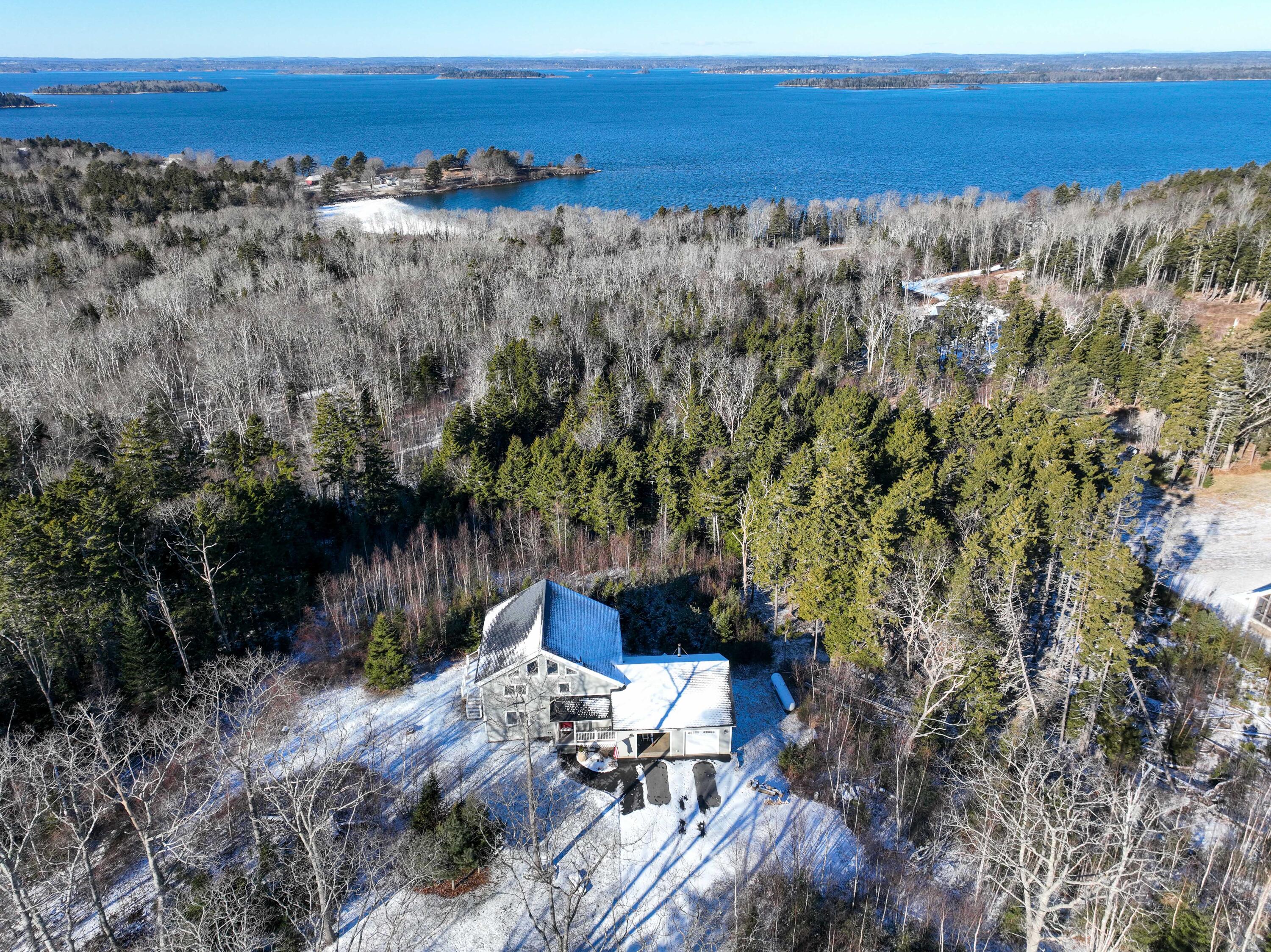 15 Goose Ledge Road