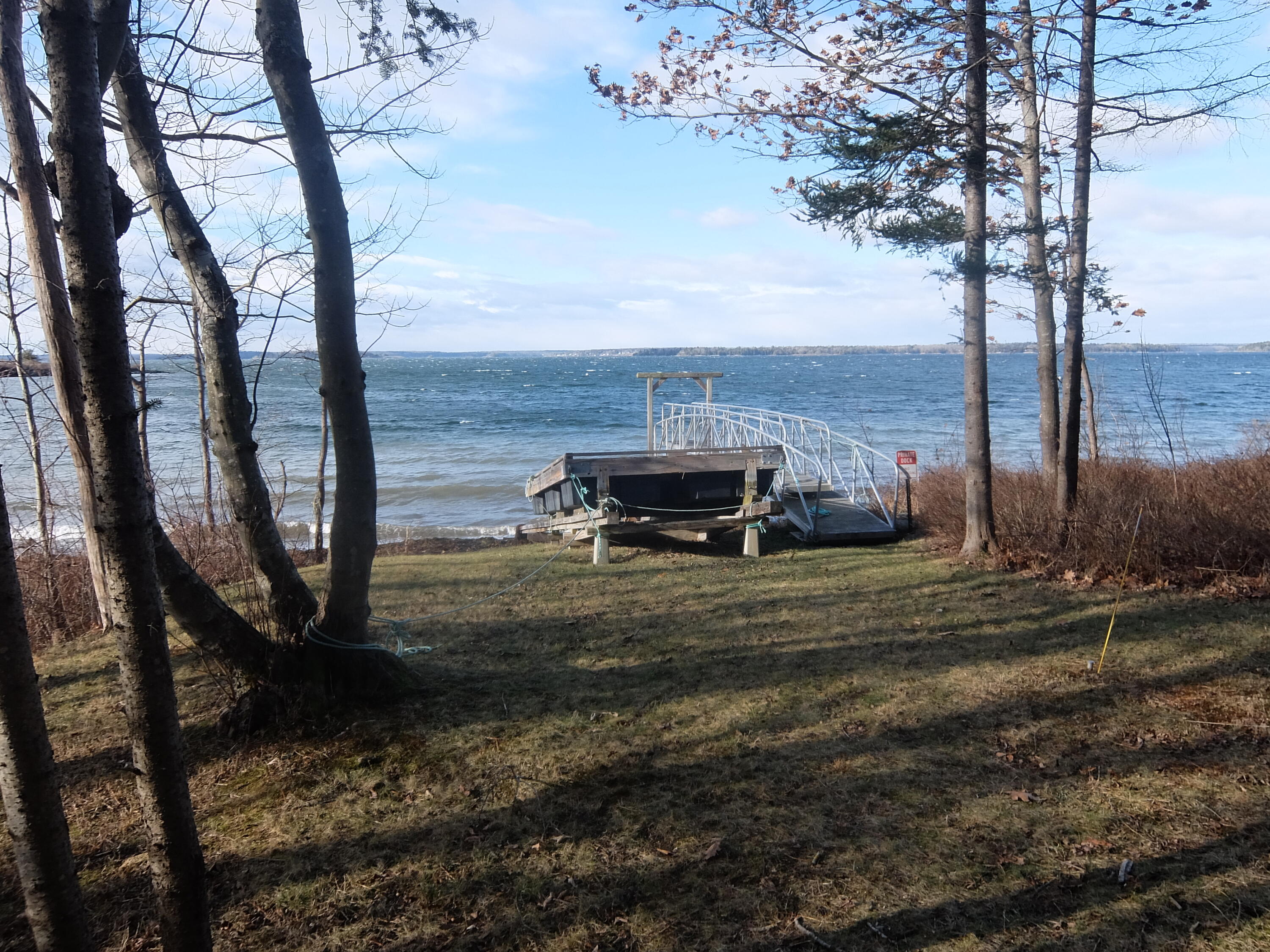 15 Goose Ledge Road