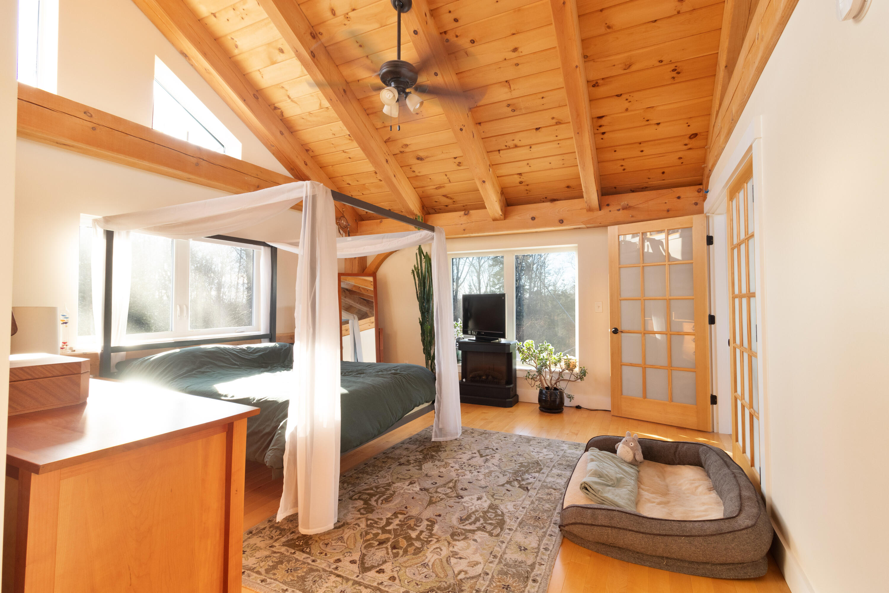 15 Goose Ledge Road