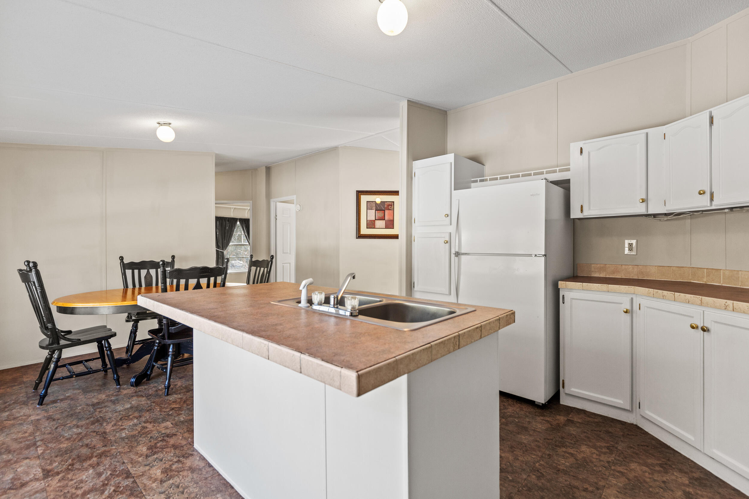 105 Ledgewood Drive