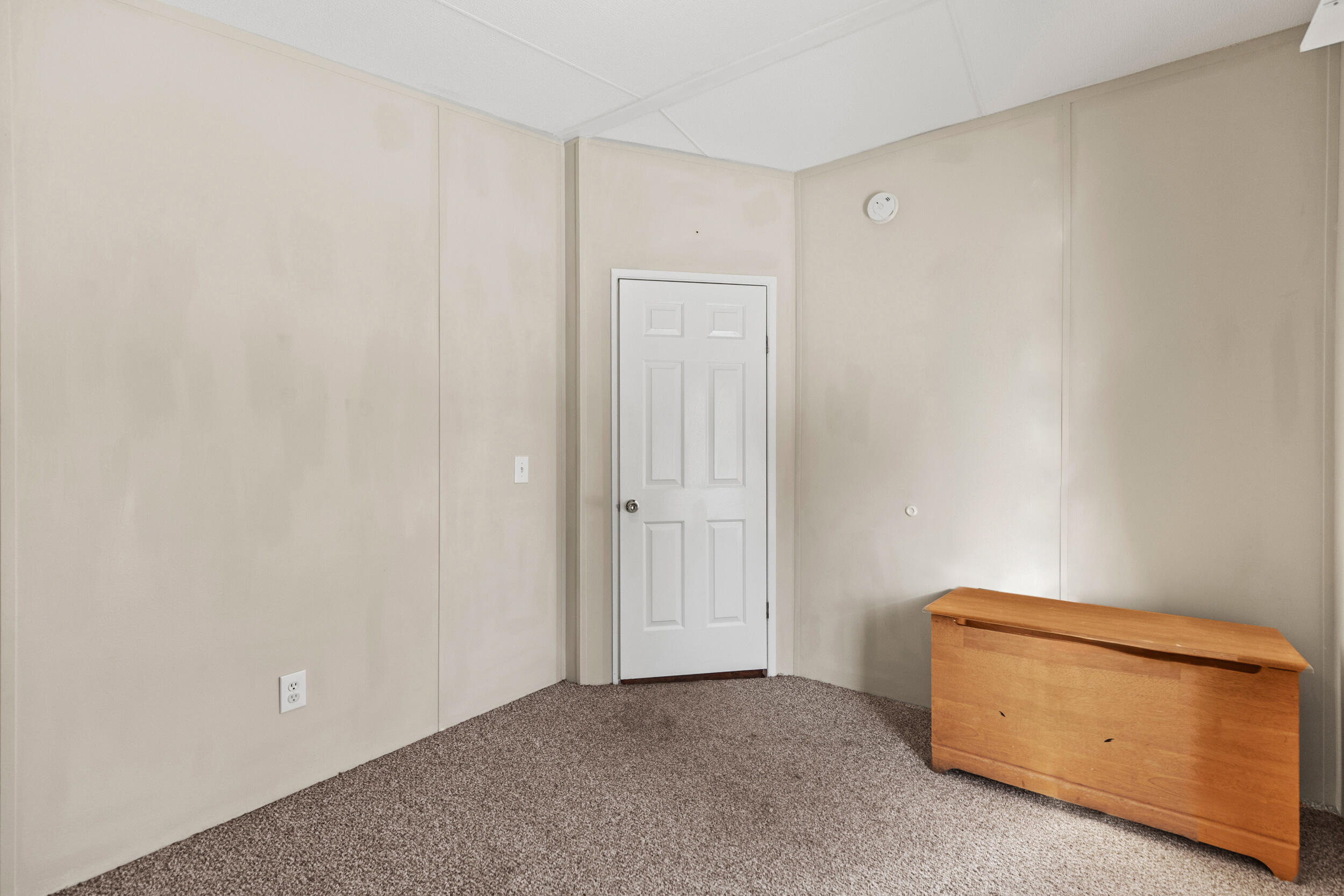 105 Ledgewood Drive