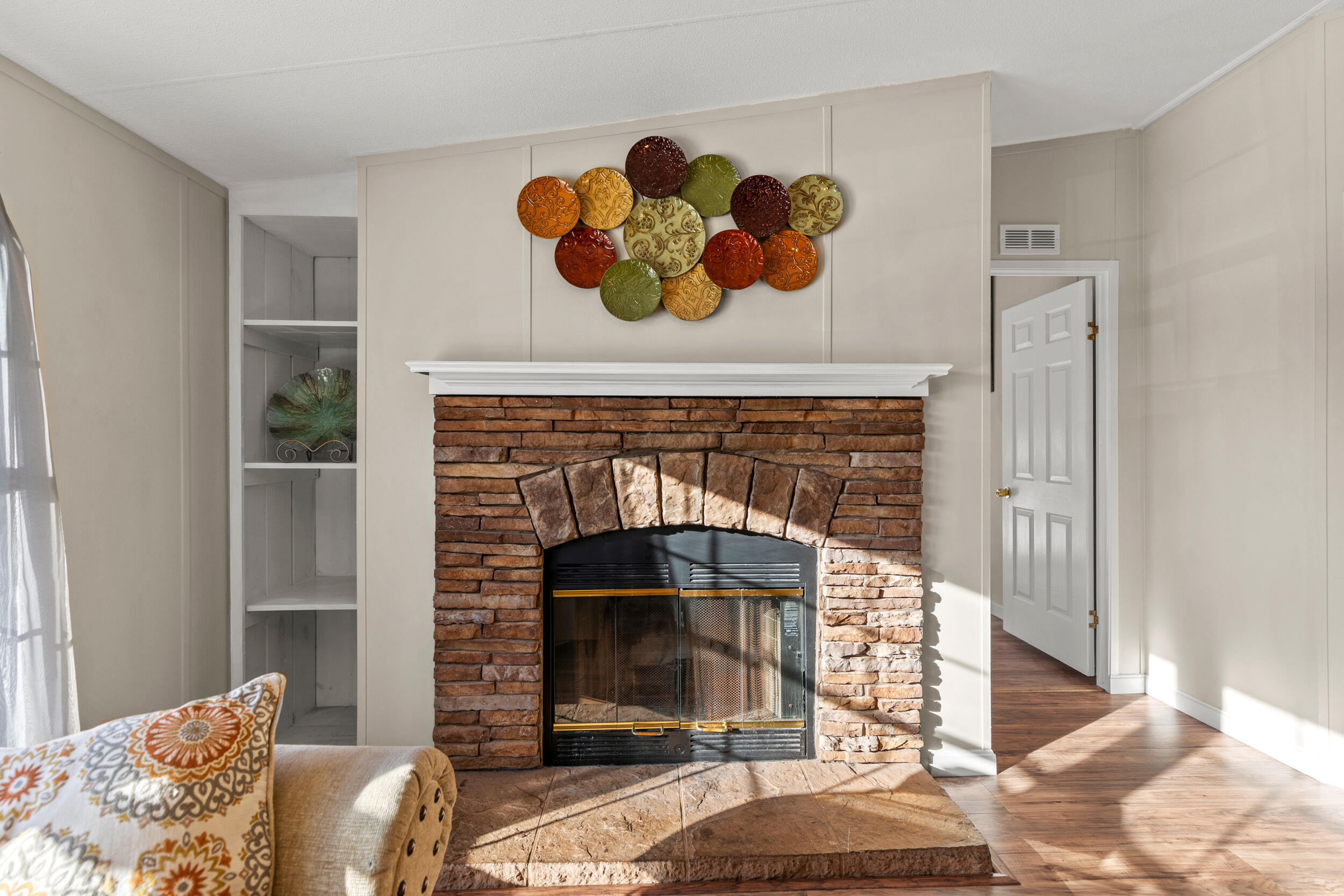 105 Ledgewood Drive