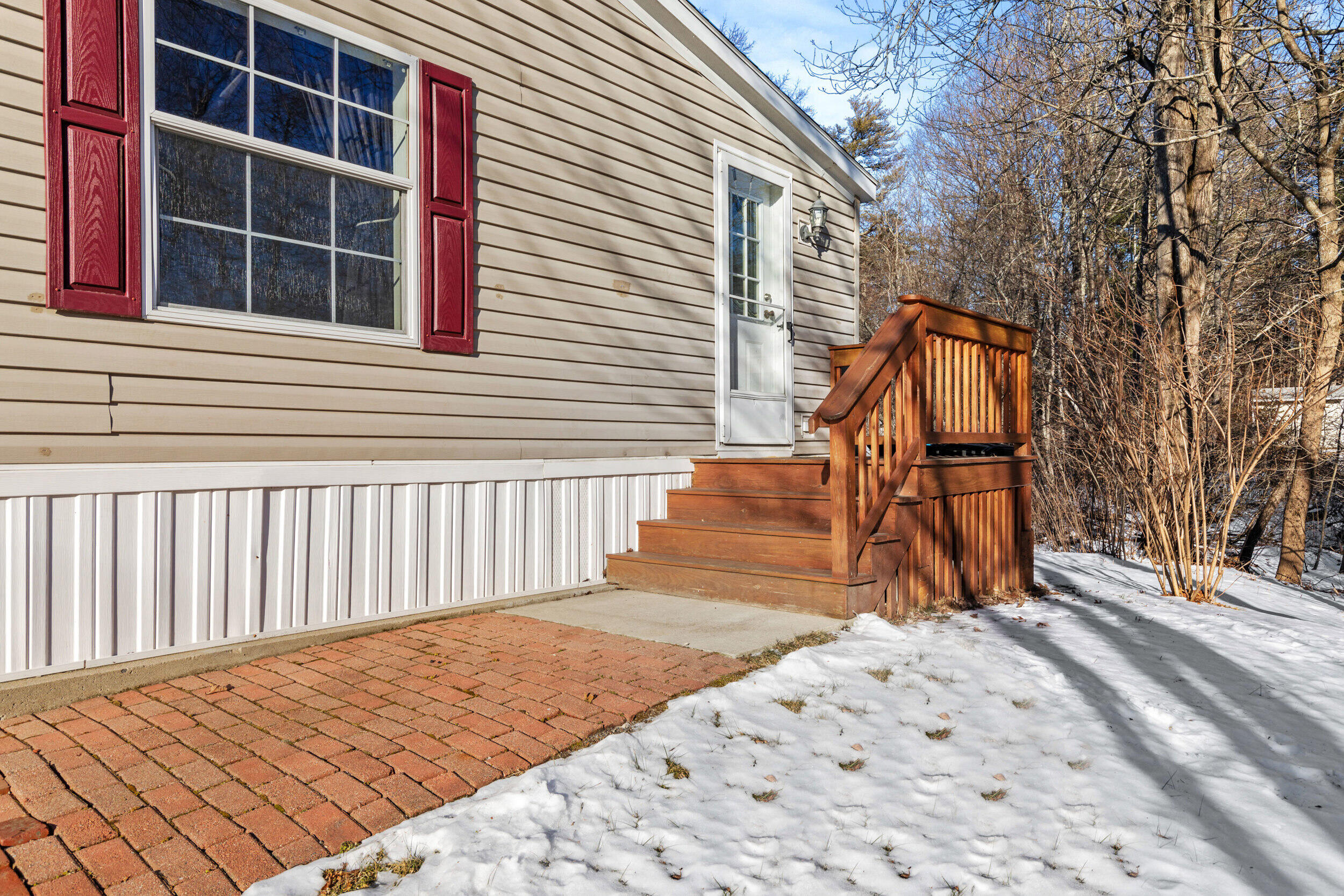 105 Ledgewood Drive