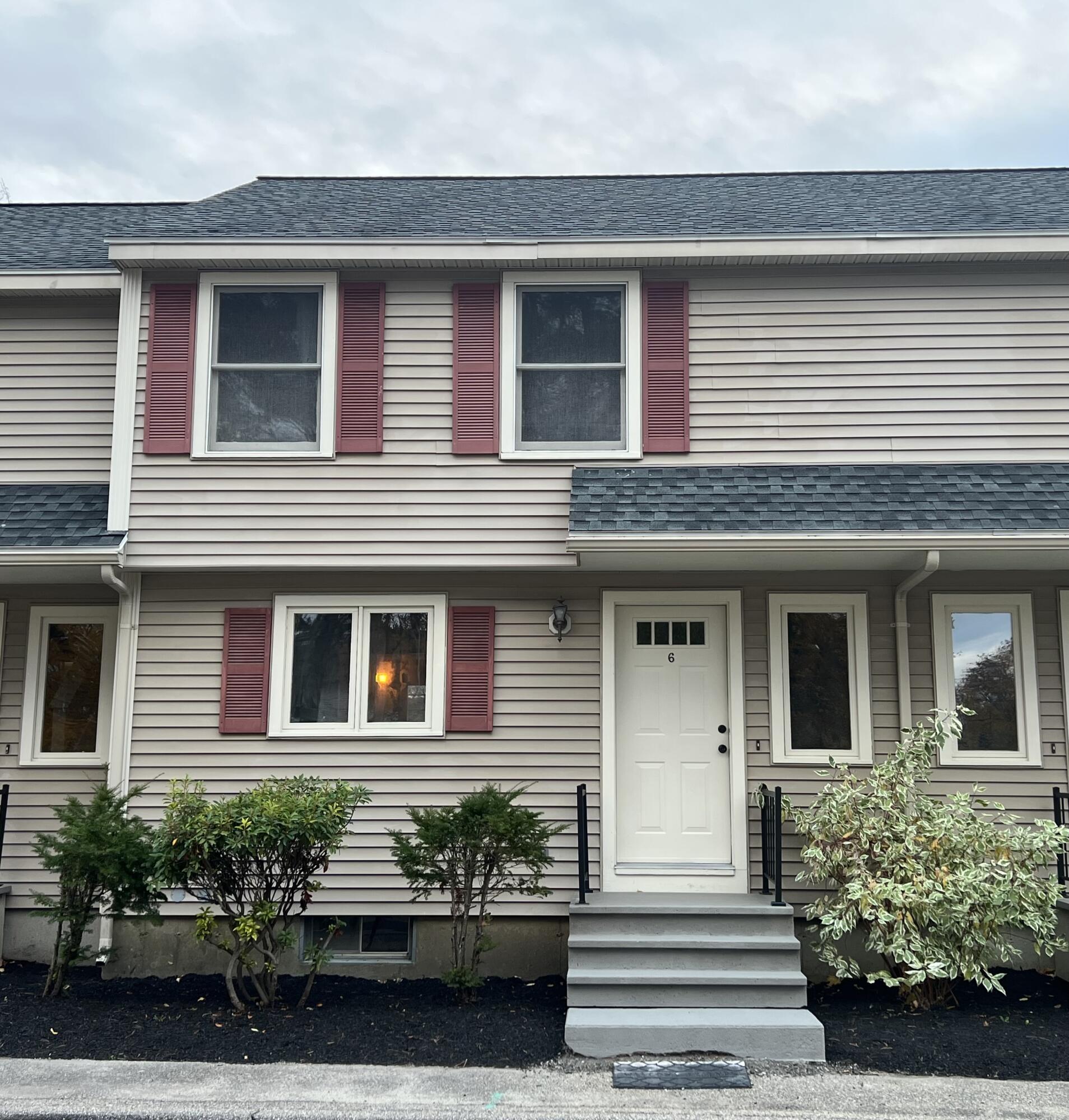 162 Beach Street, 9