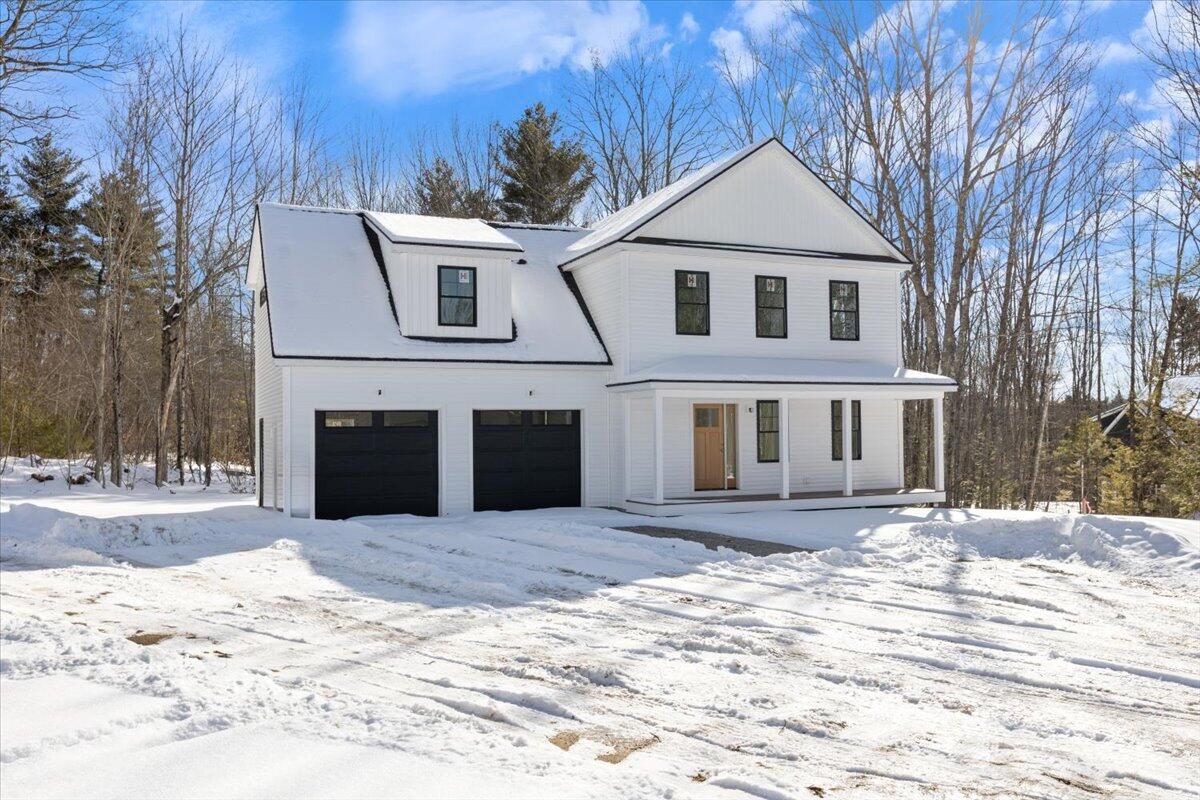 17 Aerie Drive