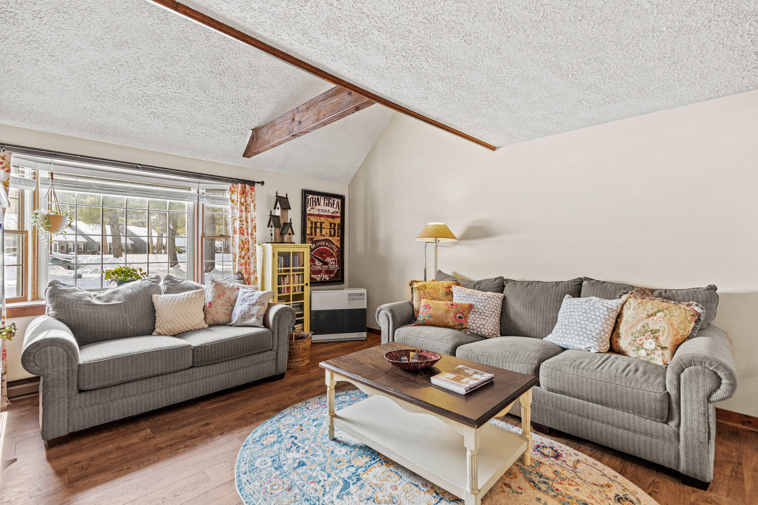 14 Ward Circle, 14
