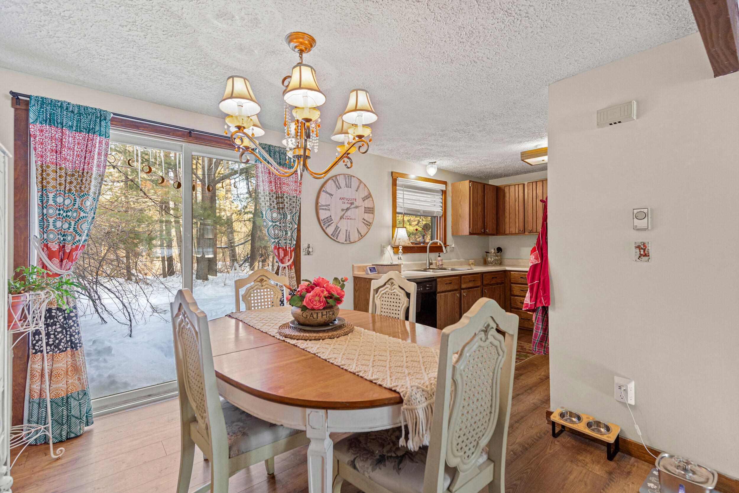 14 Ward Circle, 14