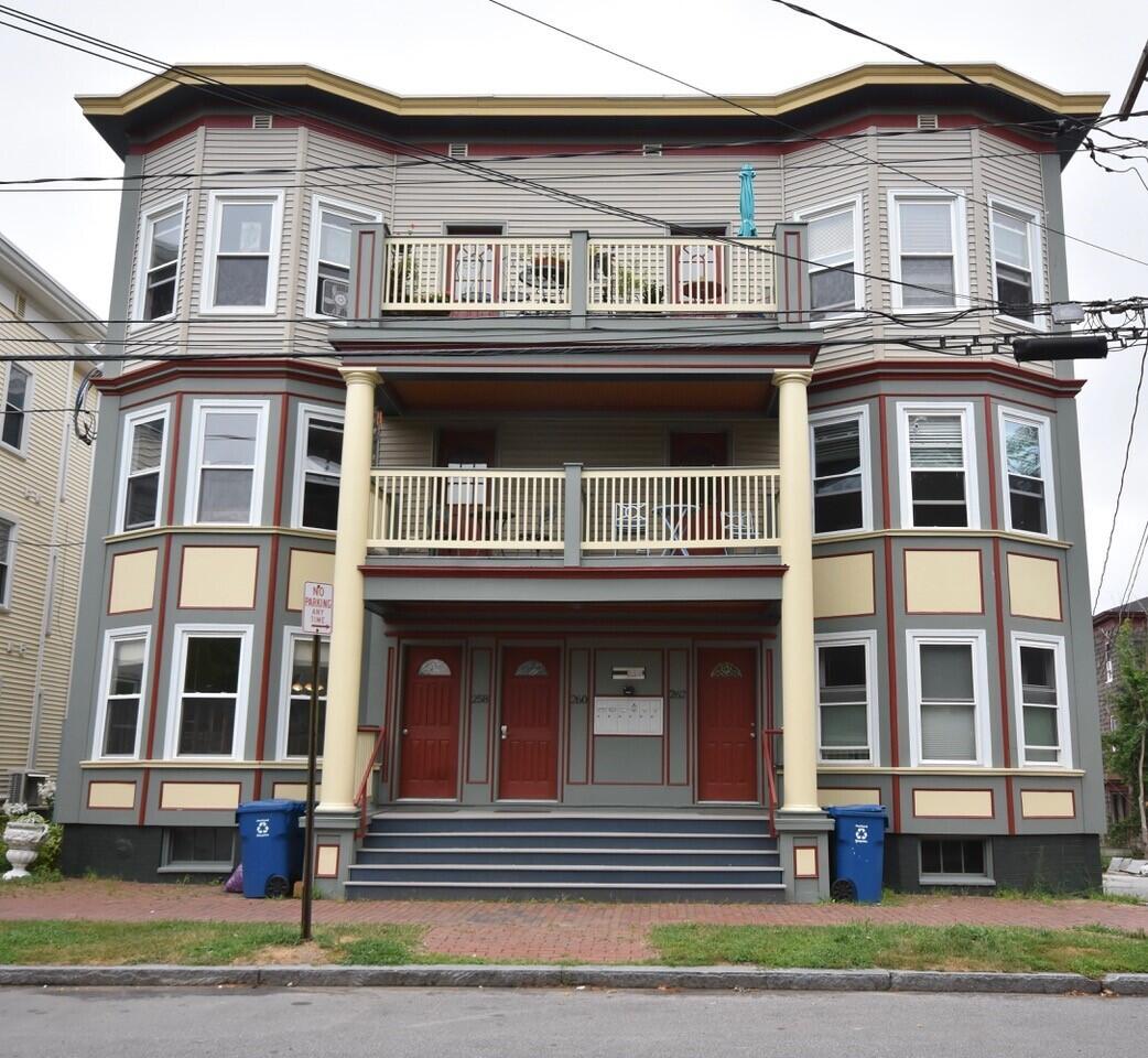 258 Danforth Street, 1