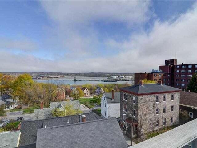 258 Danforth Street, 1
