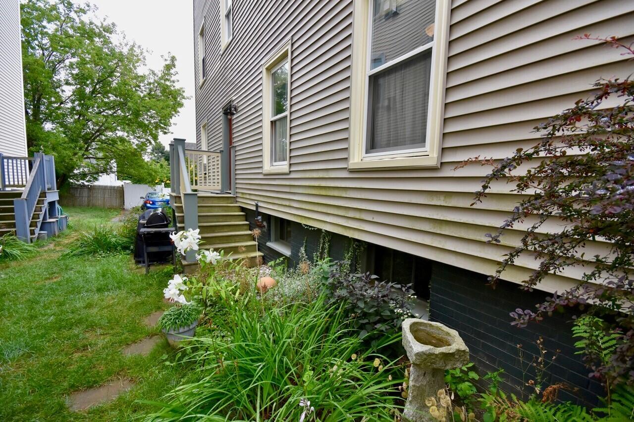 258 Danforth Street, 1