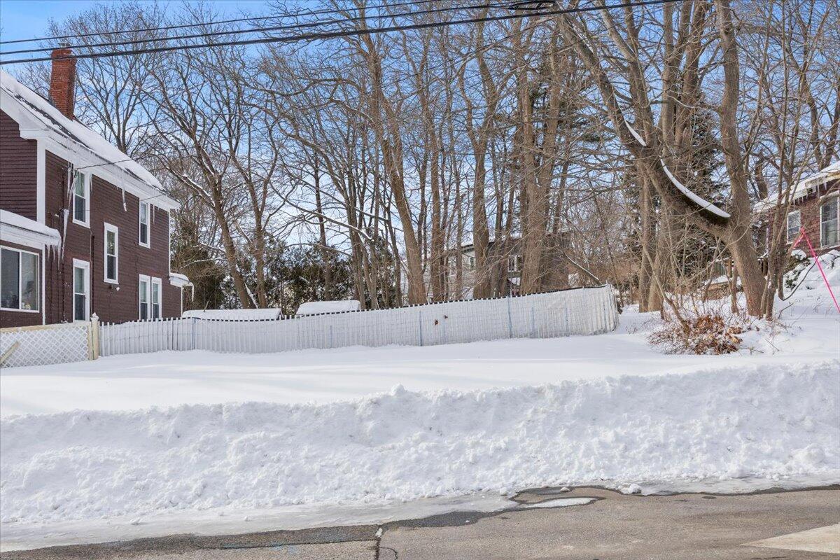 100 Bradley Street