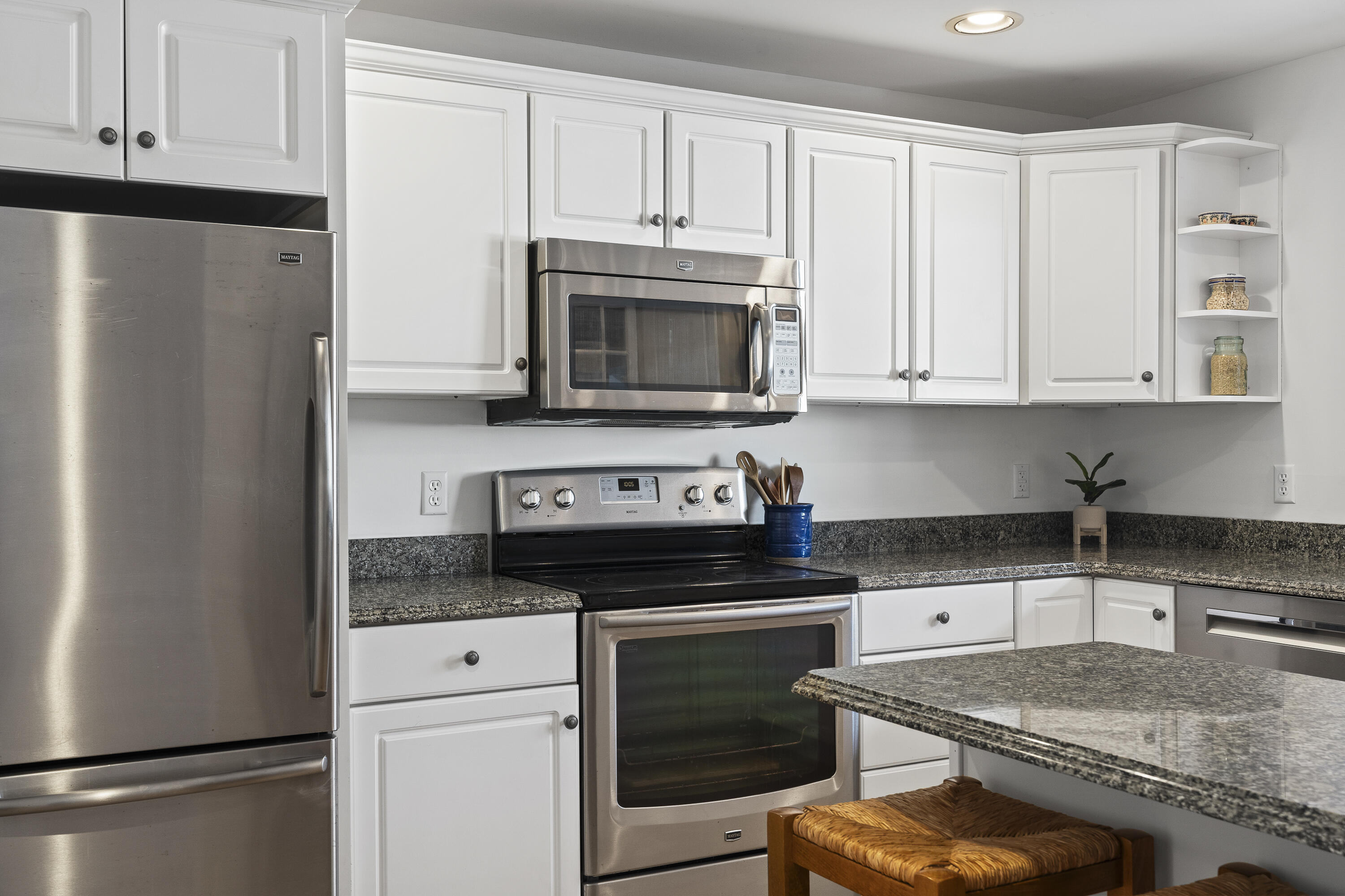 6 Juneberry Court, 6