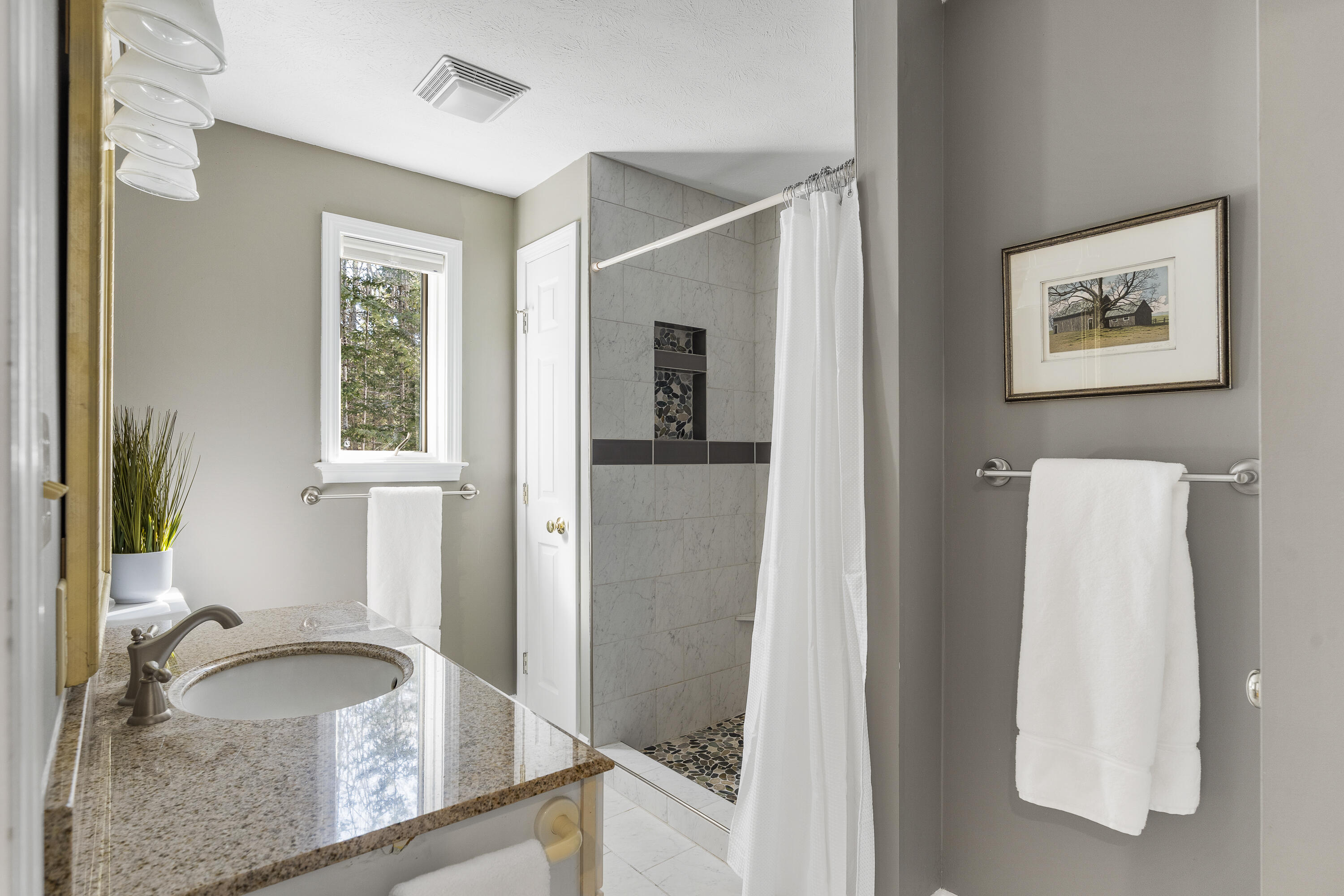 6 Juneberry Court, 6