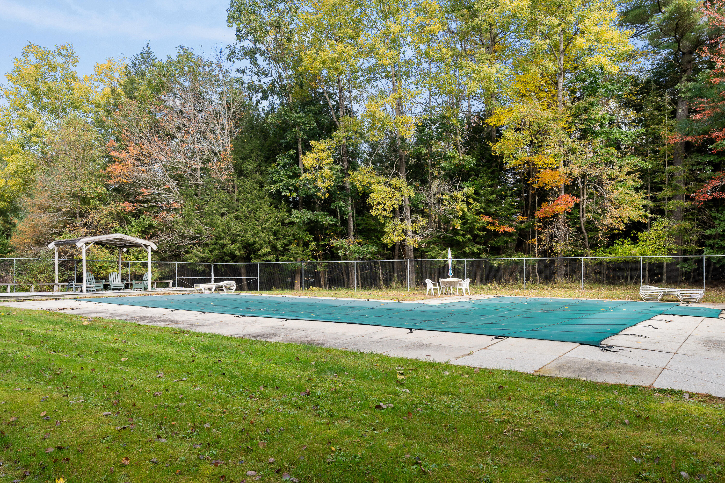 6 Juneberry Court, 6