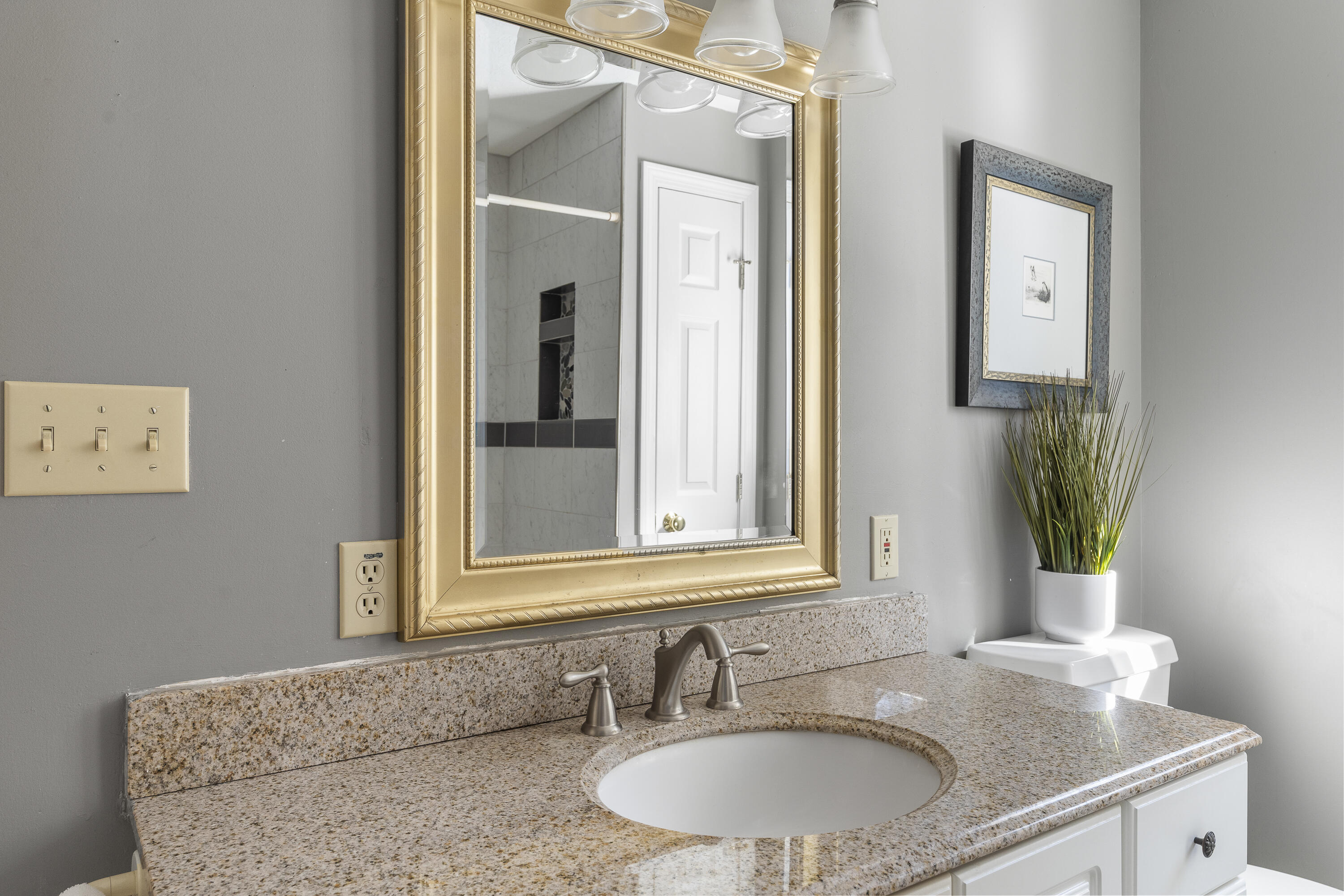 6 Juneberry Court, 6