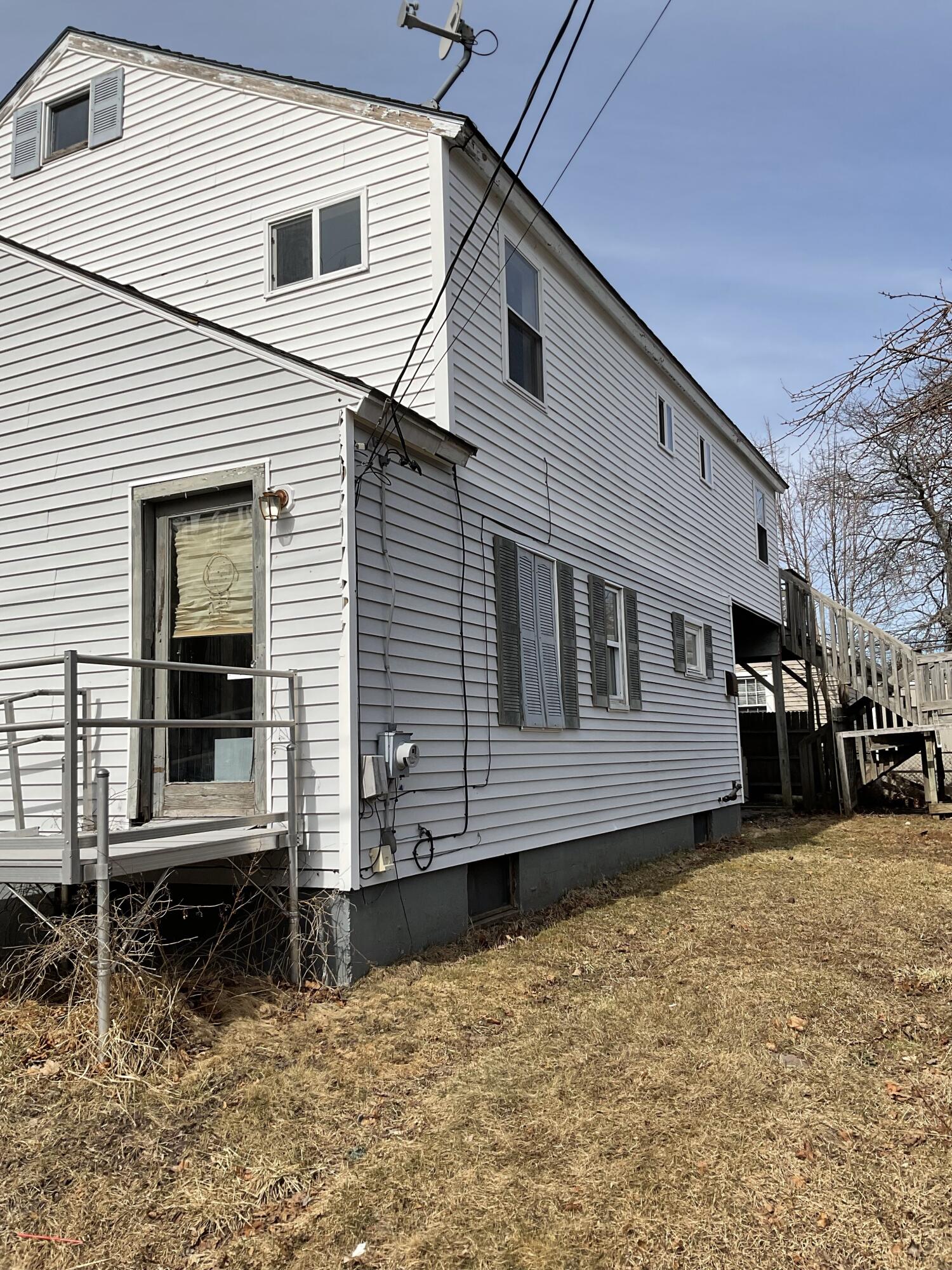 521 Middle Street