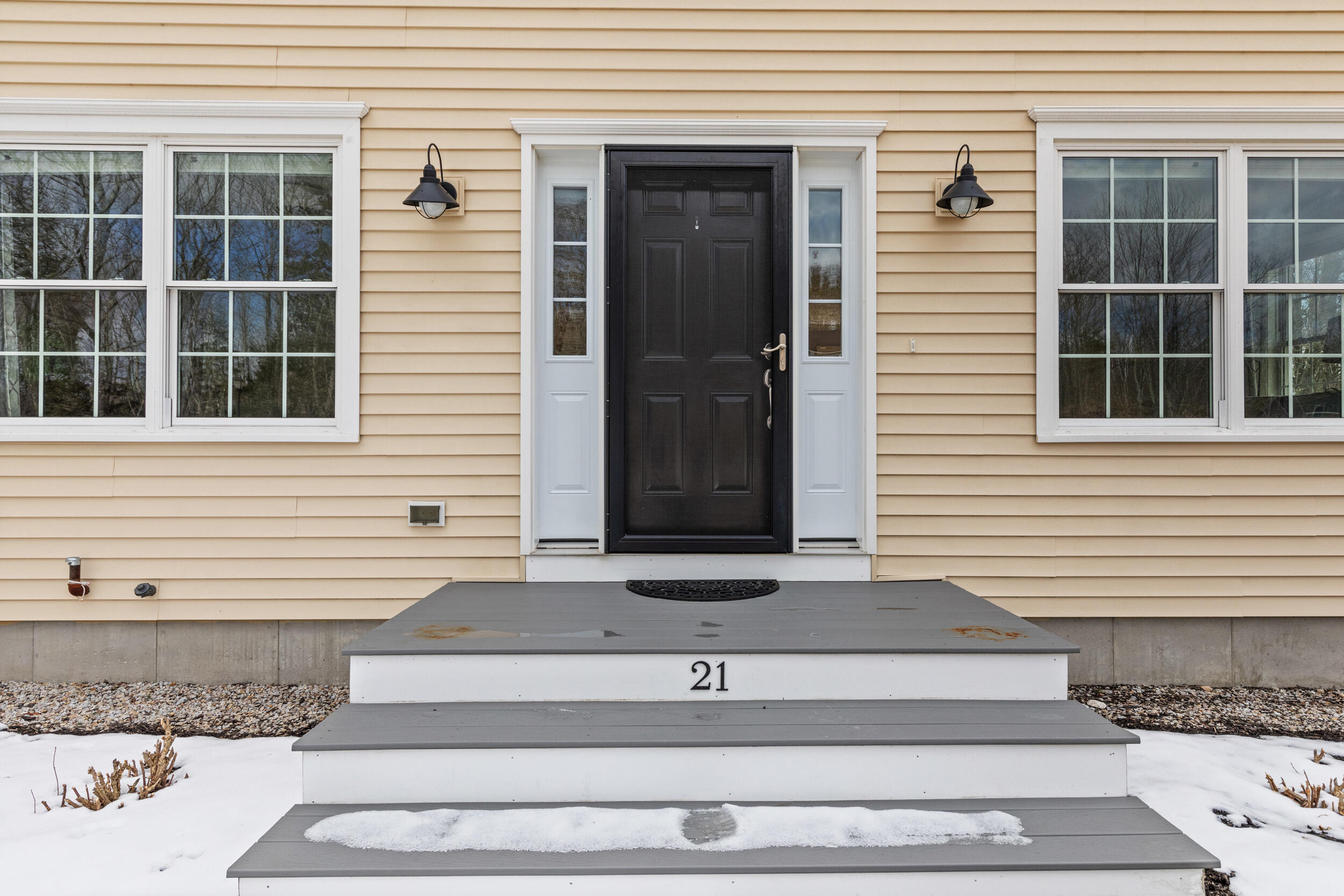 21 Eagles Nest Road
