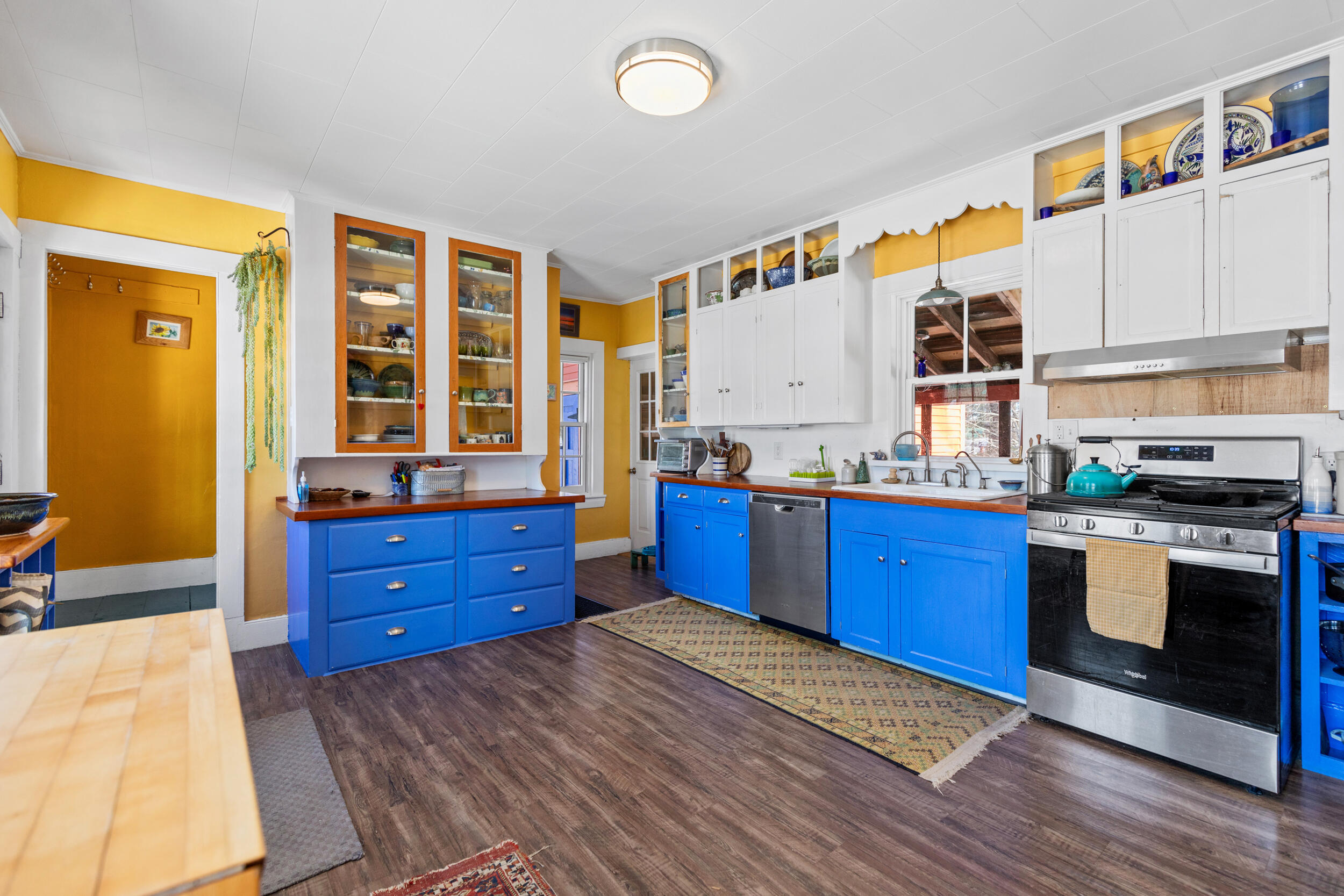 973 River Road