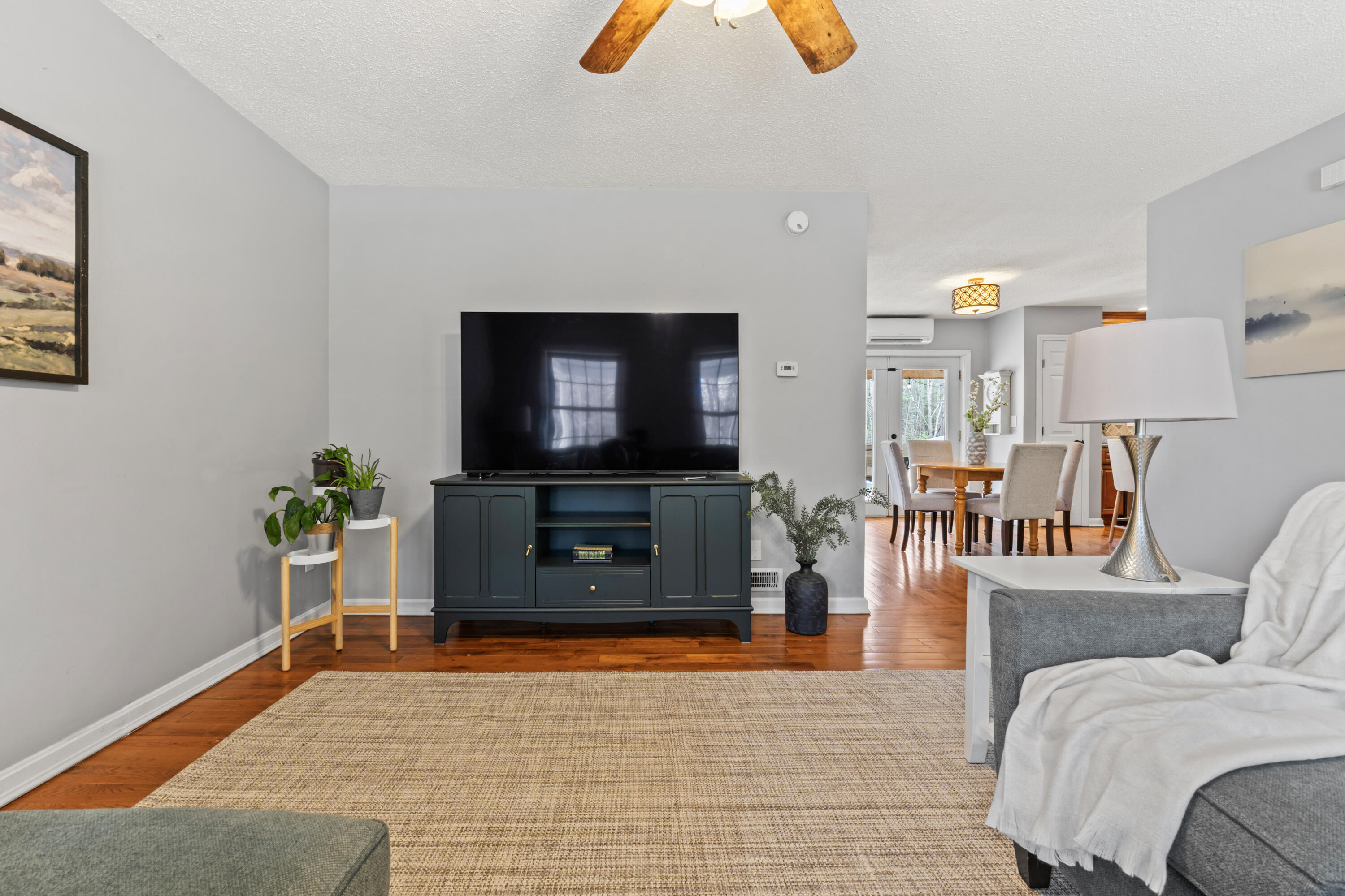 33 Beaver Woods Drive