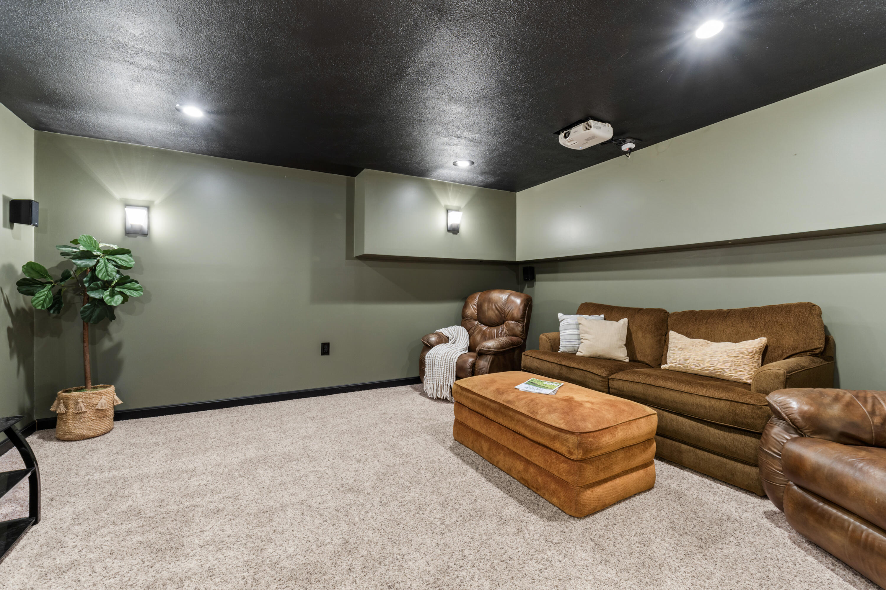 33 Beaver Woods Drive