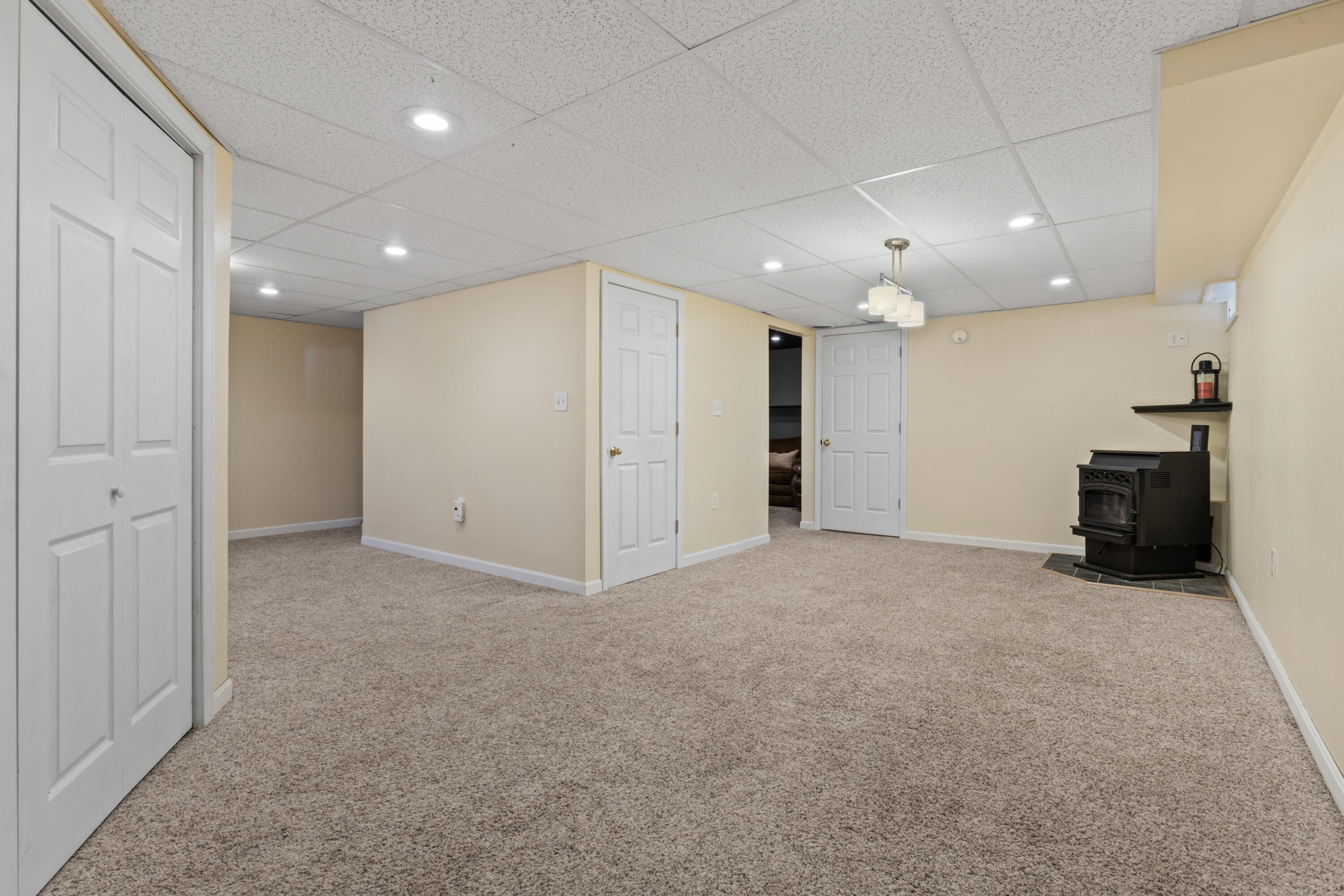 33 Beaver Woods Drive
