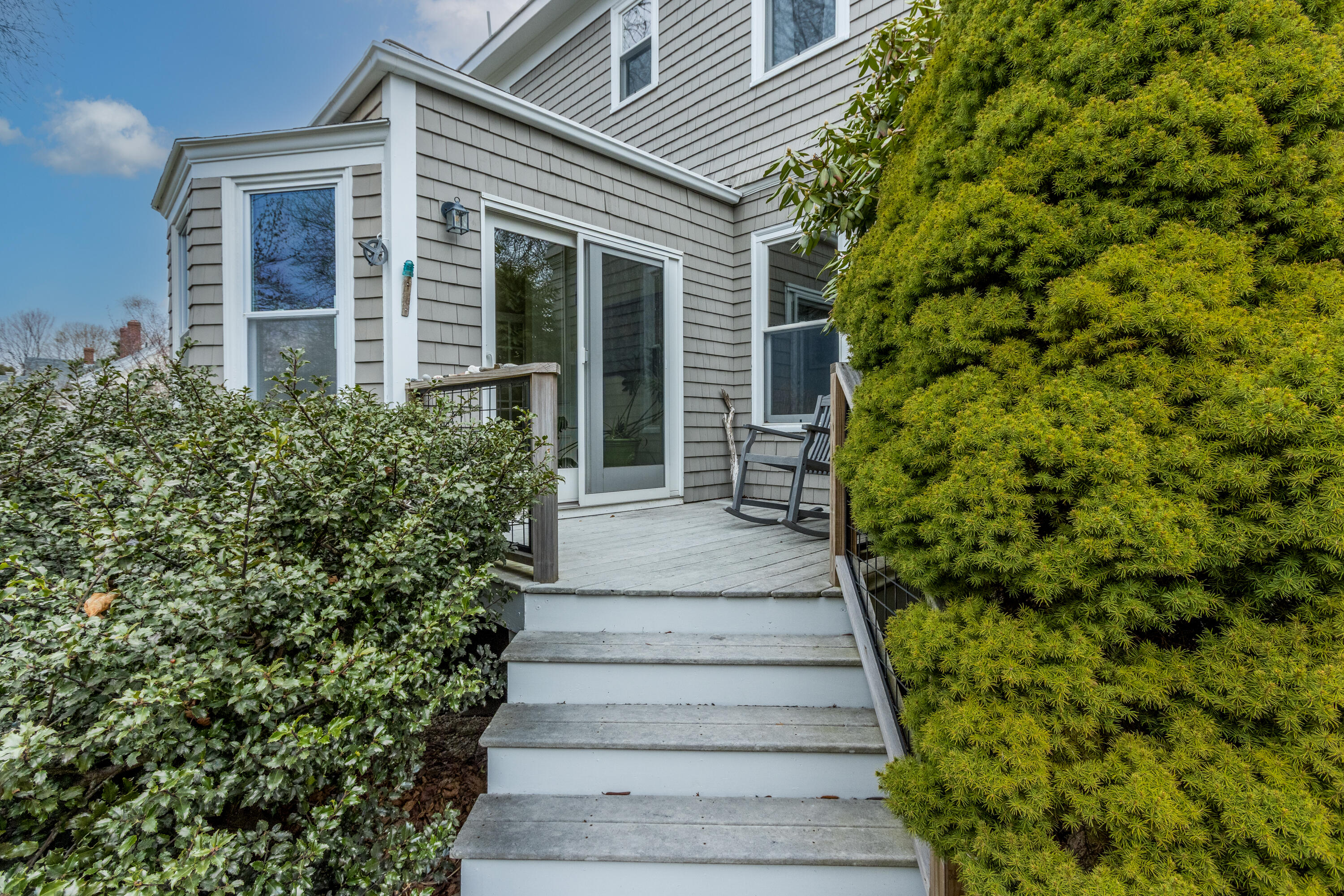 41 Warren Avenue