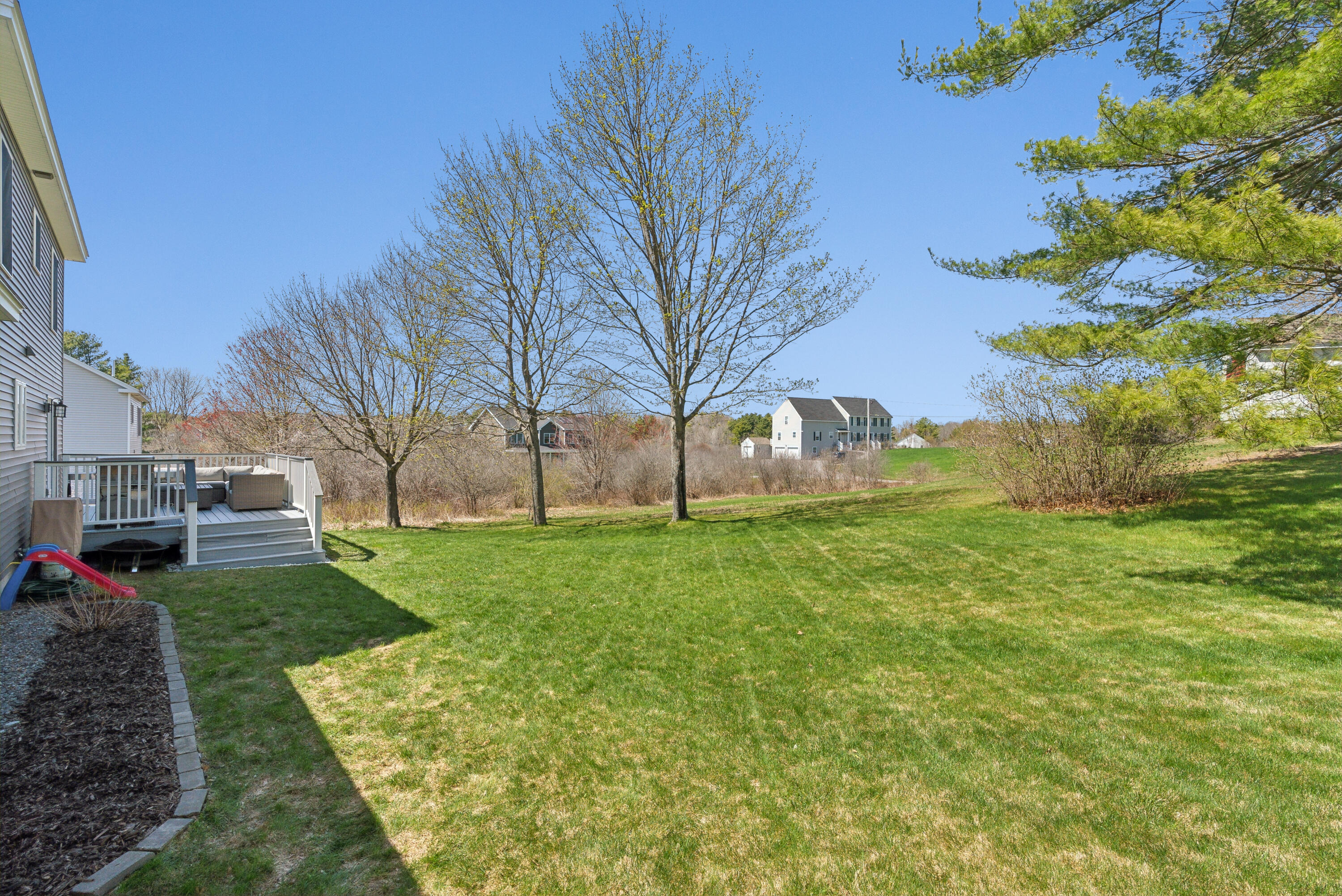 26 Stillwater Drive, 4