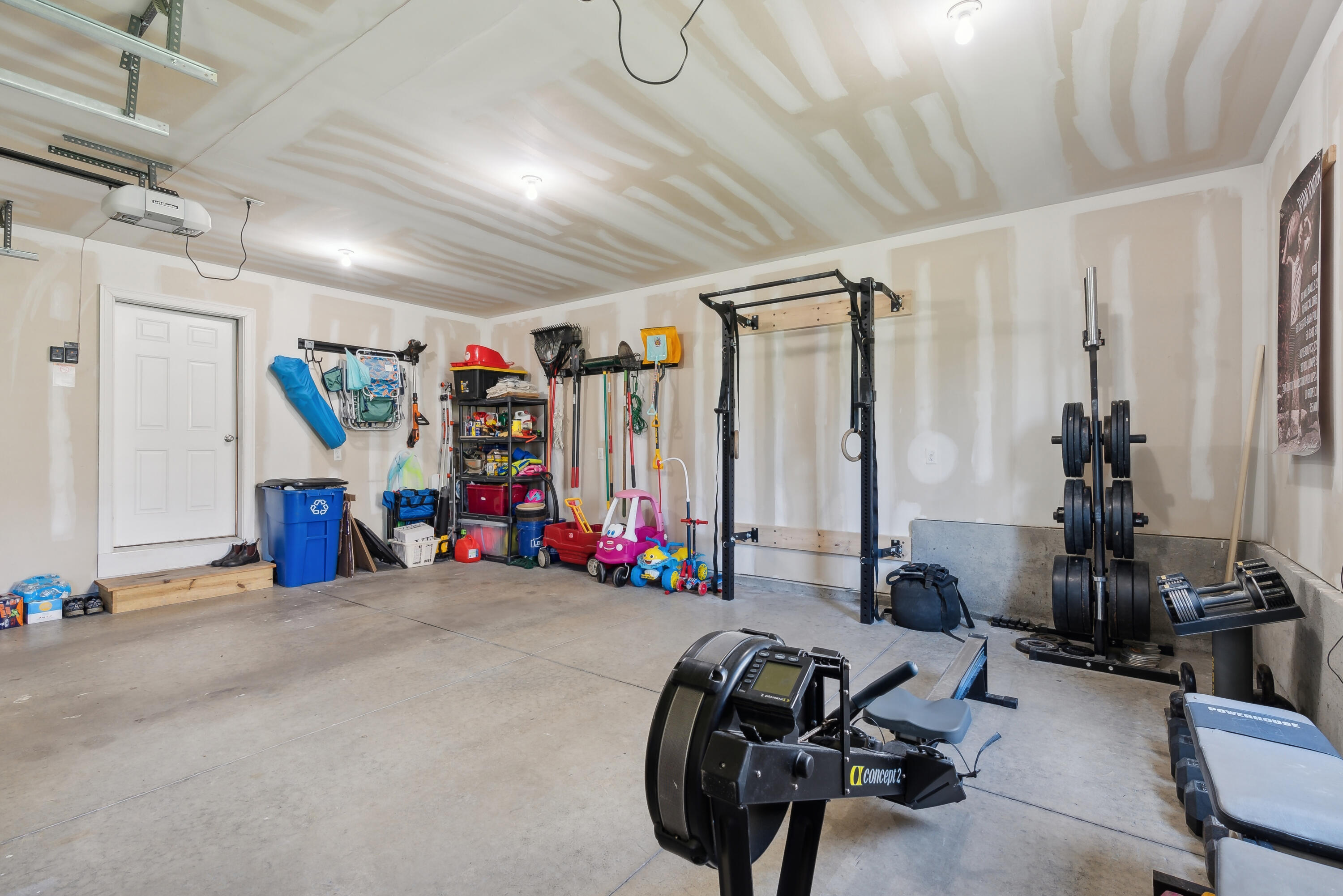 26 Stillwater Drive, 4