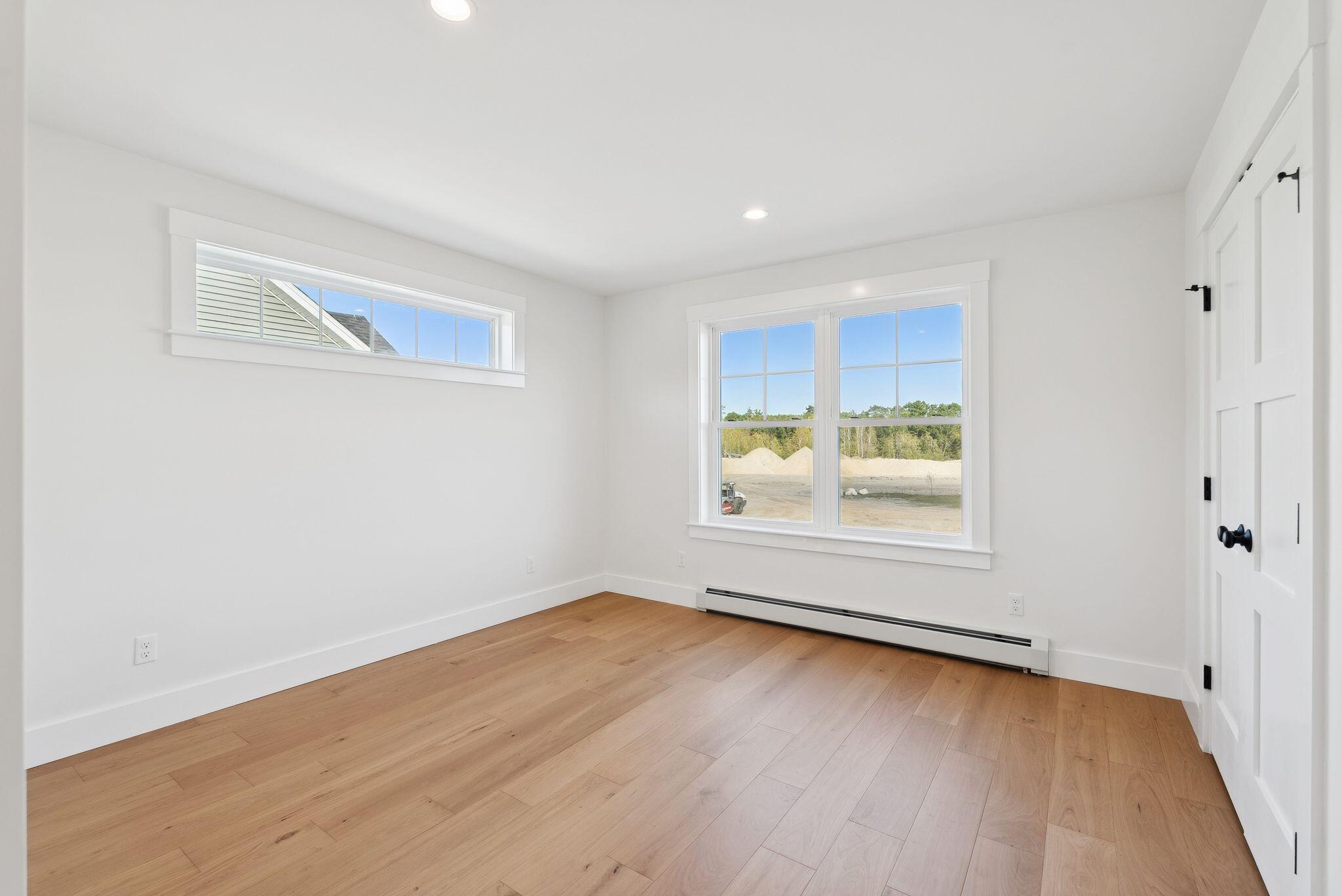 9 Feldspar Lane, 5