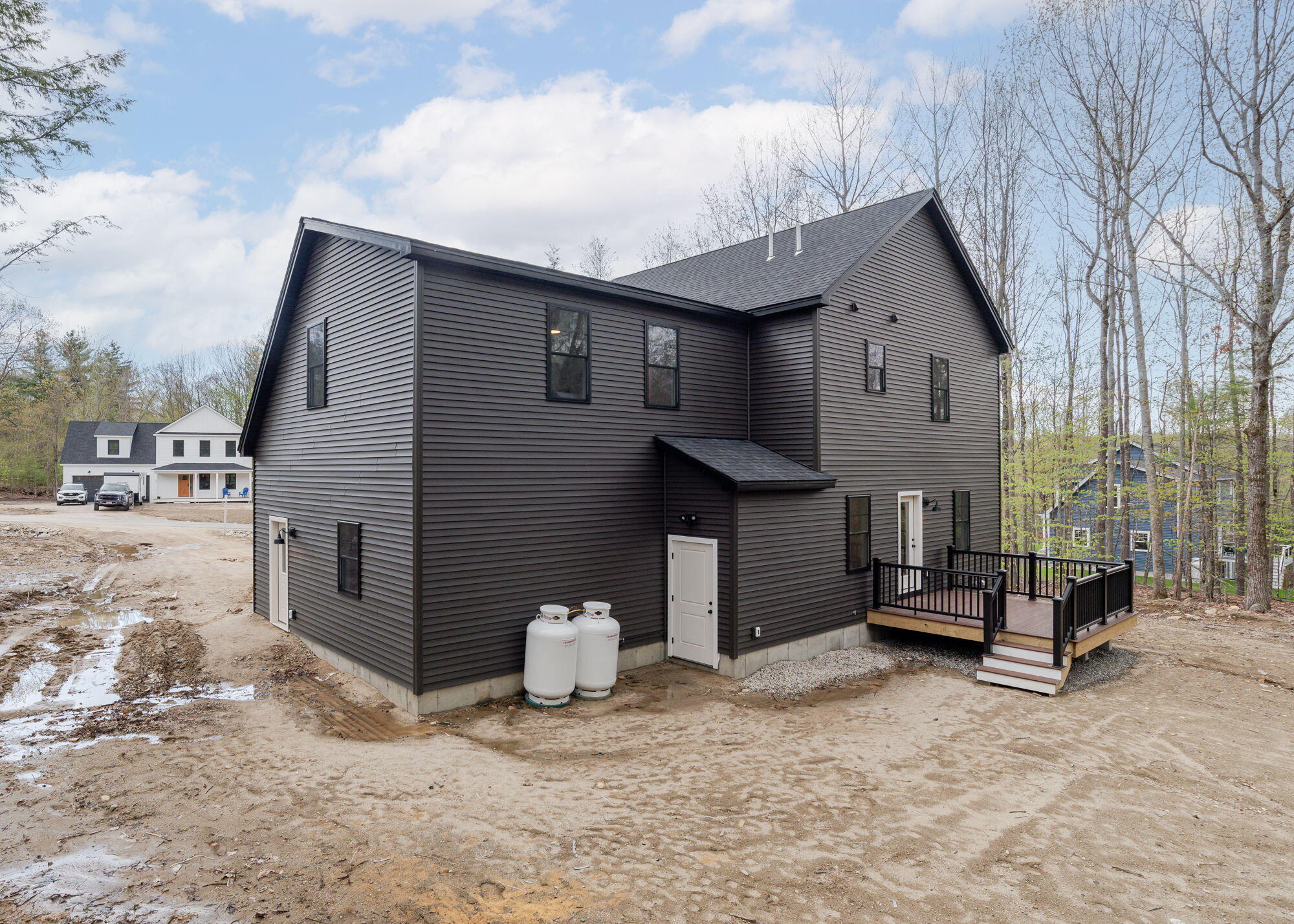 18 Aerie Drive