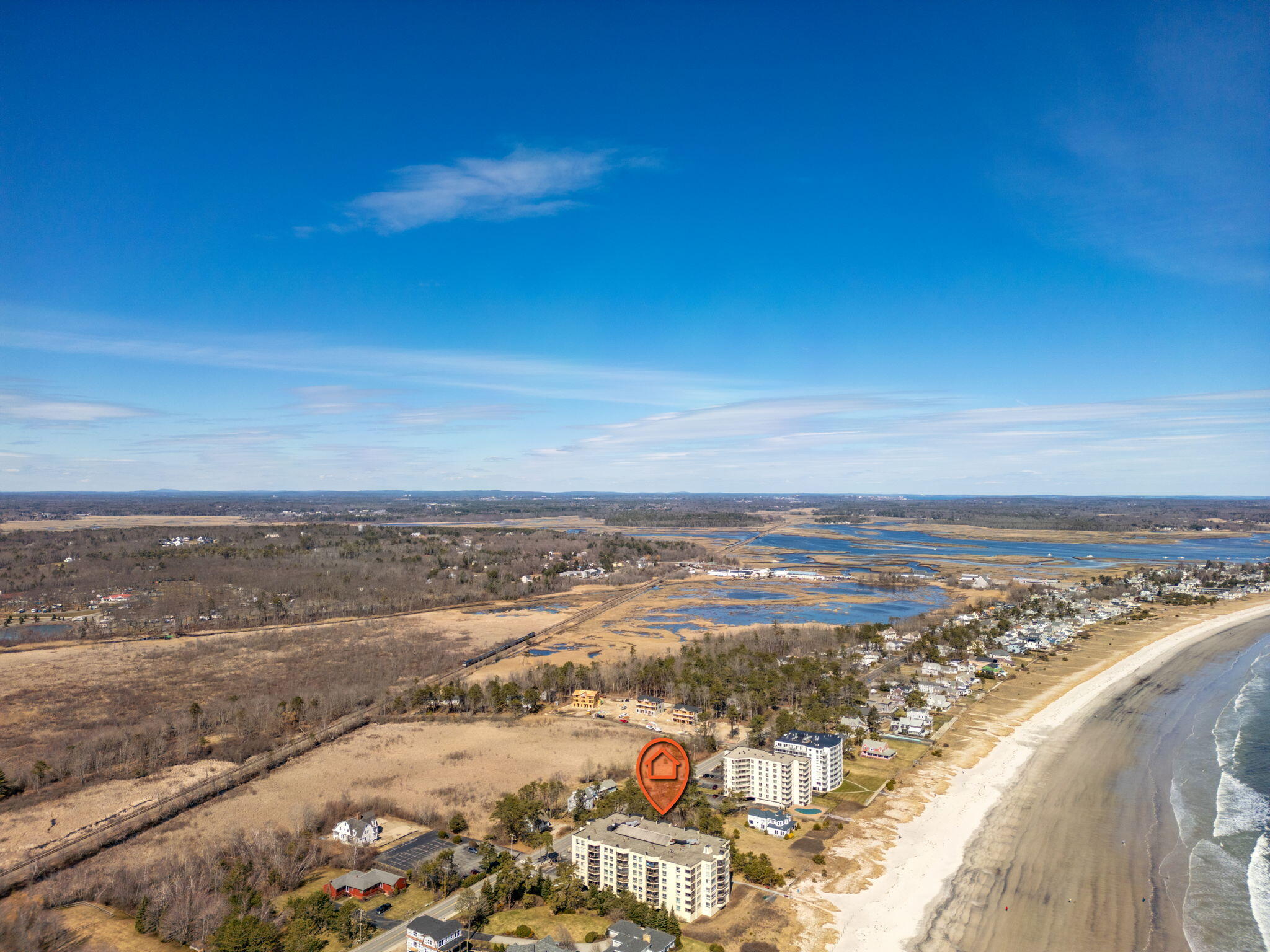 215 E Grand Avenue, 206