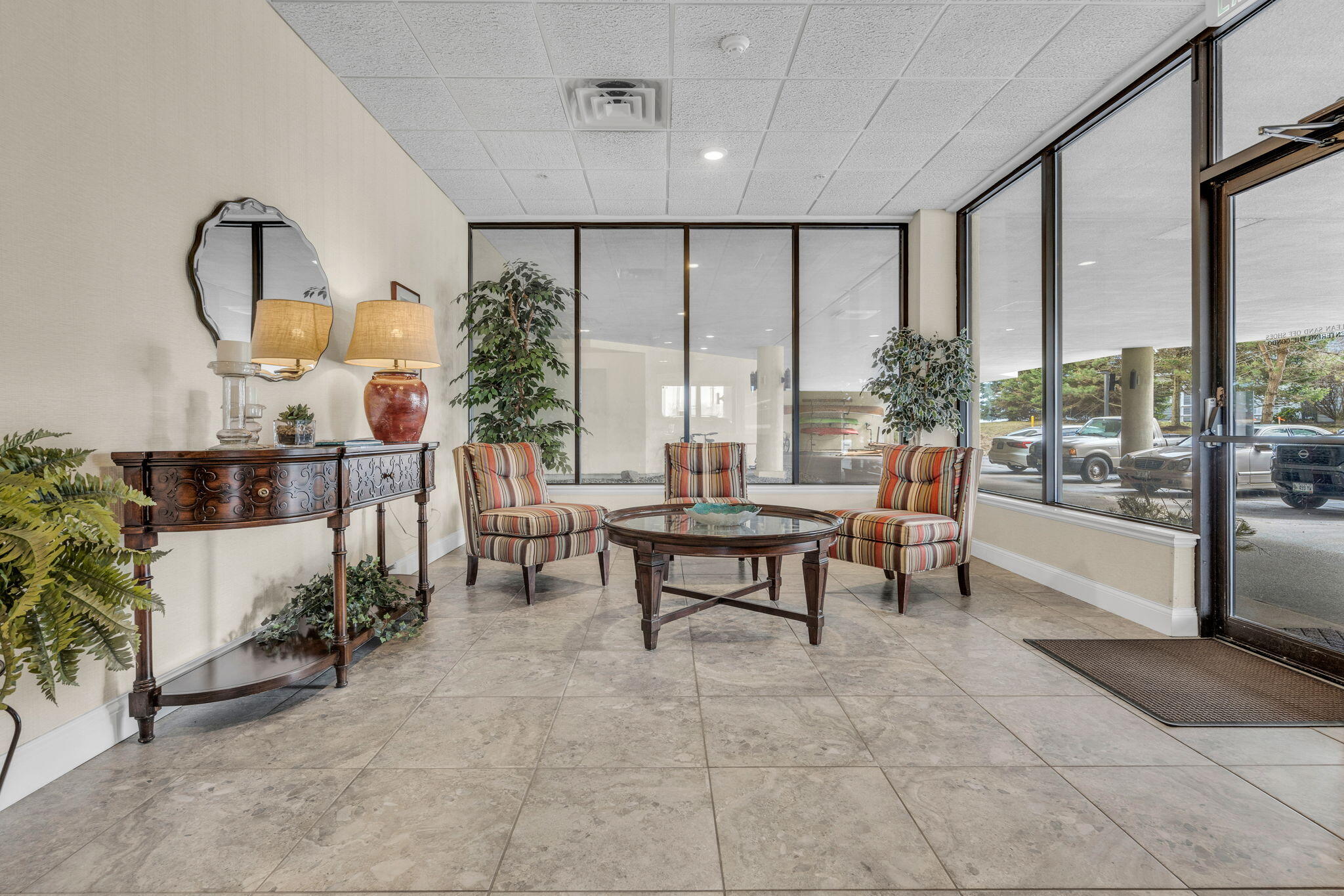 215 E Grand Avenue, 206