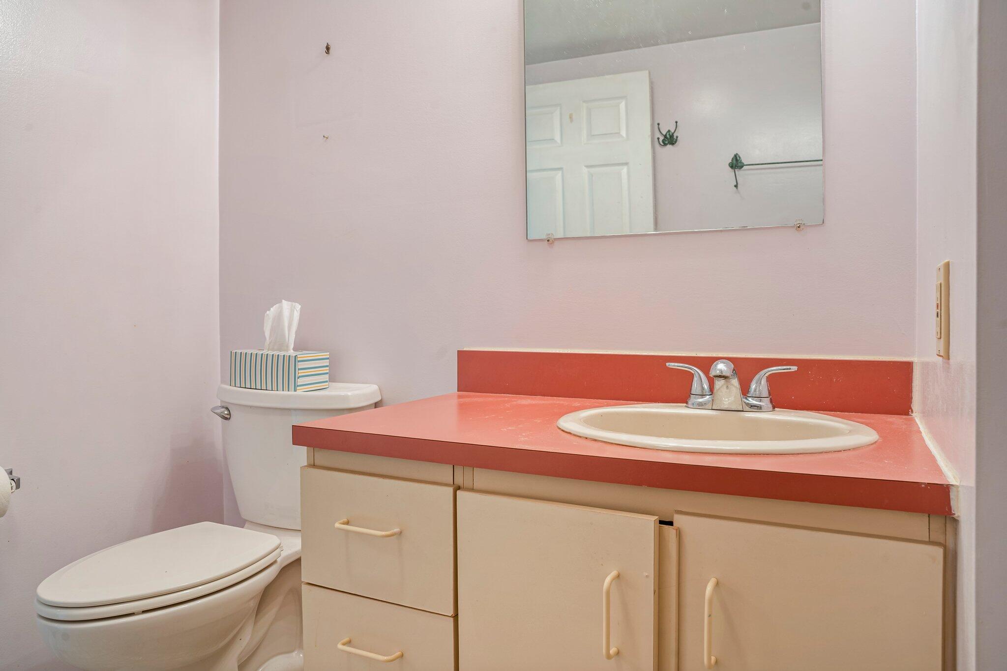 215 E Grand Avenue, 206