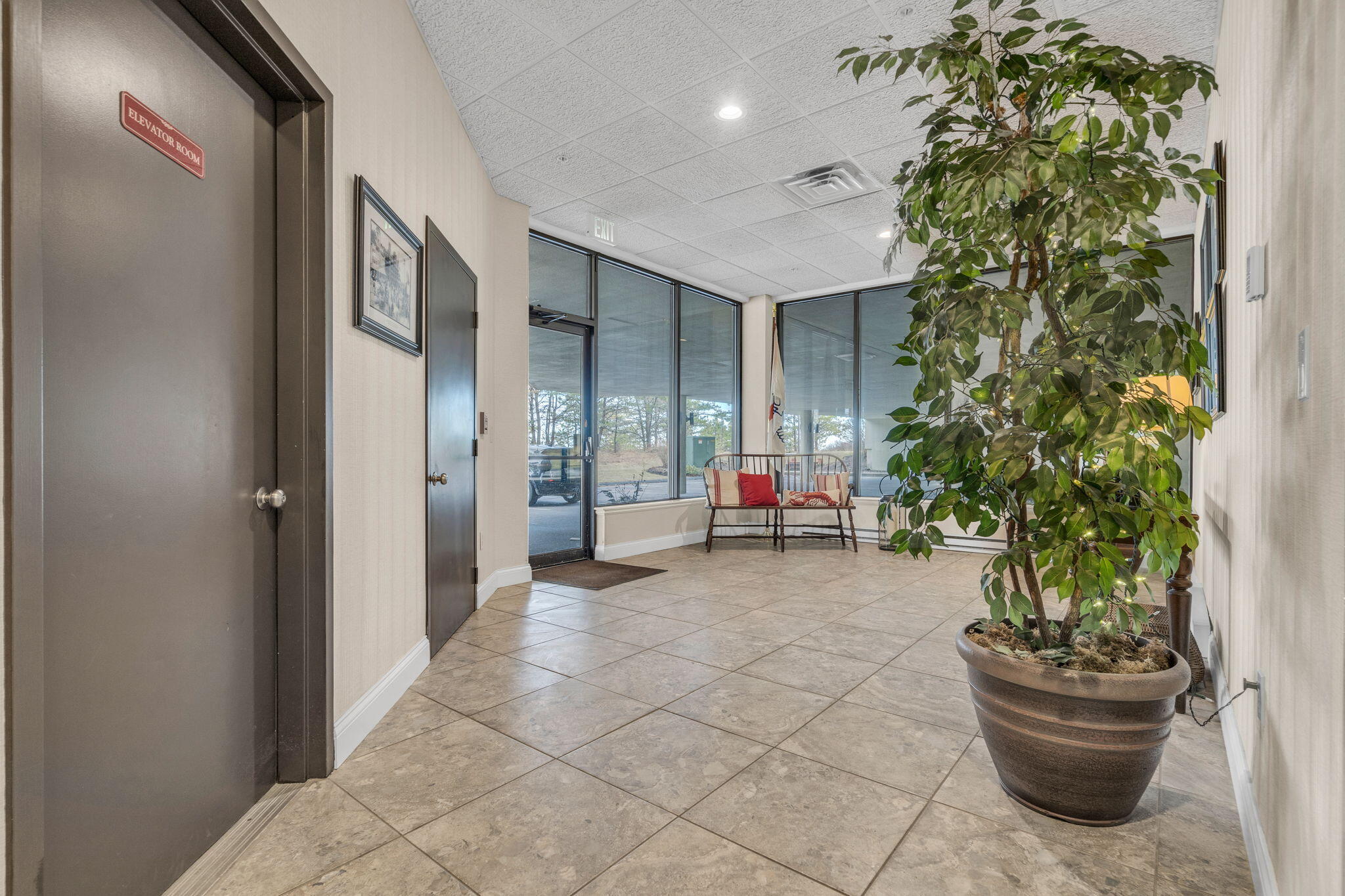 215 E Grand Avenue, 206