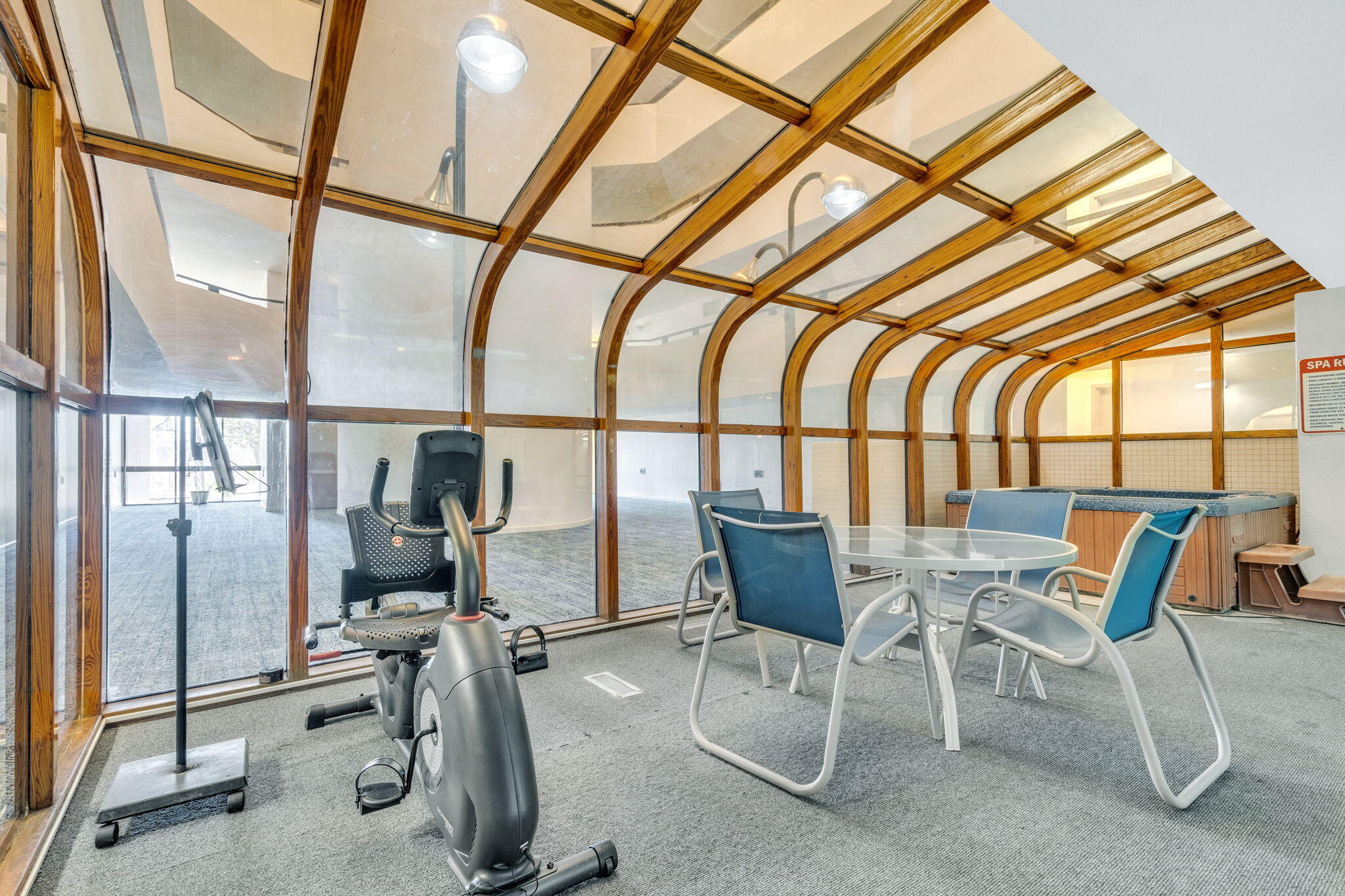 215 E Grand Avenue, 206