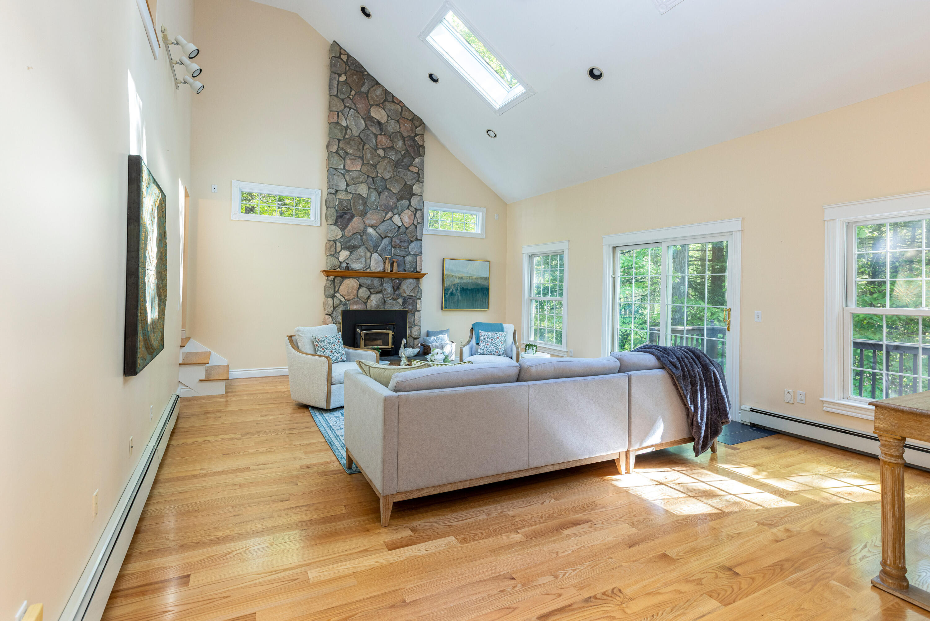148 Hunter Way