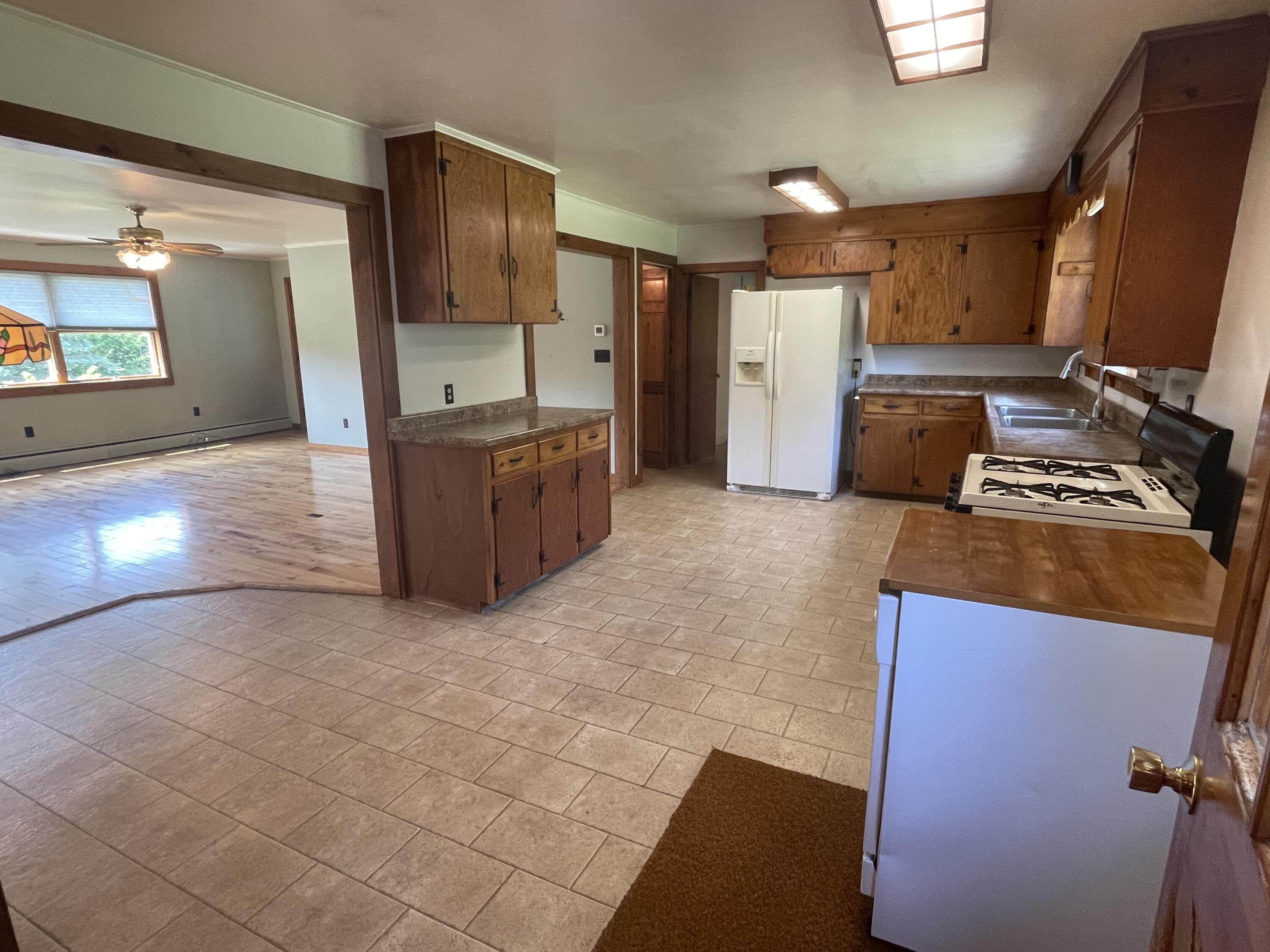 825 Intervale Road