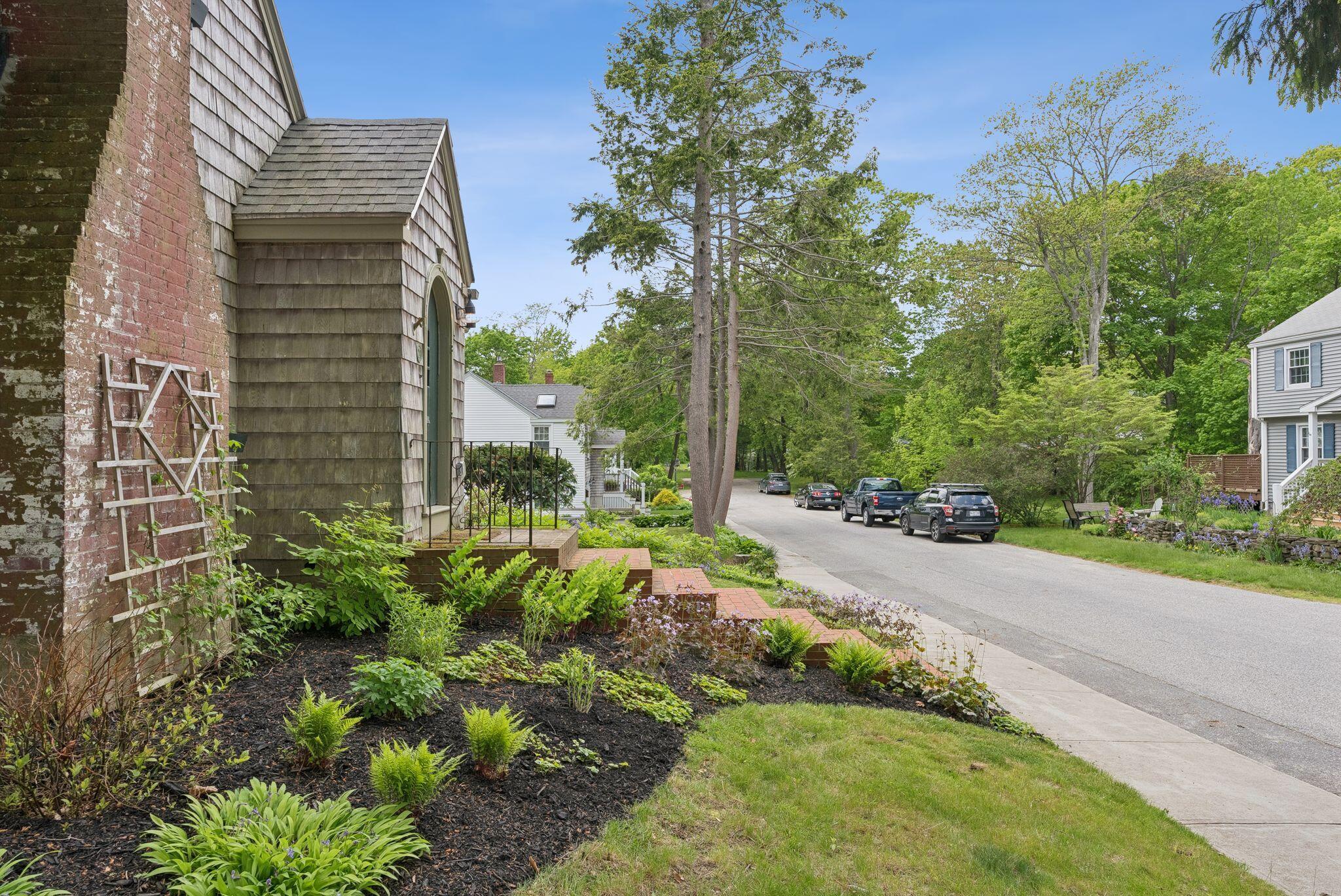 20 Elmwood Road