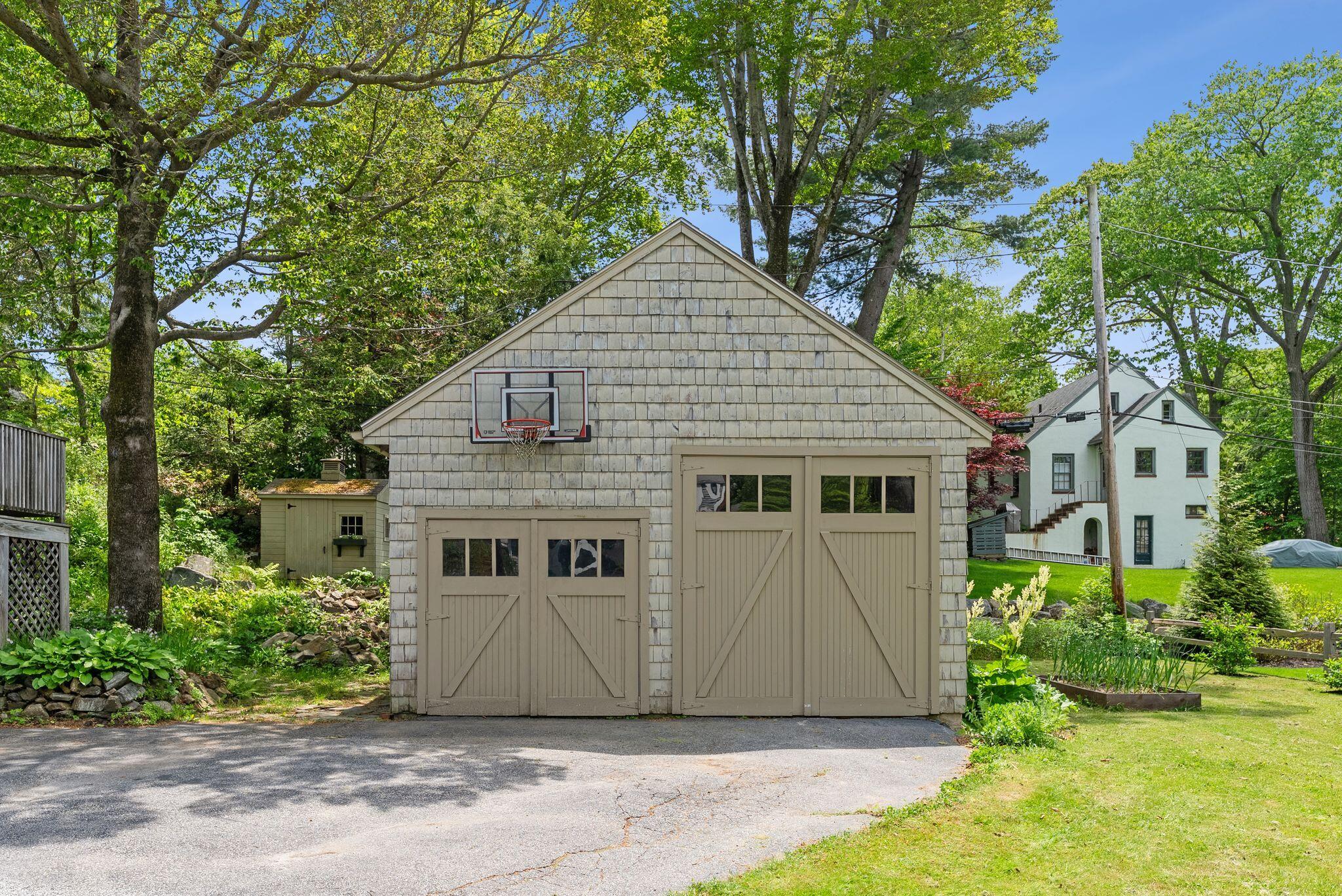 20 Elmwood Road