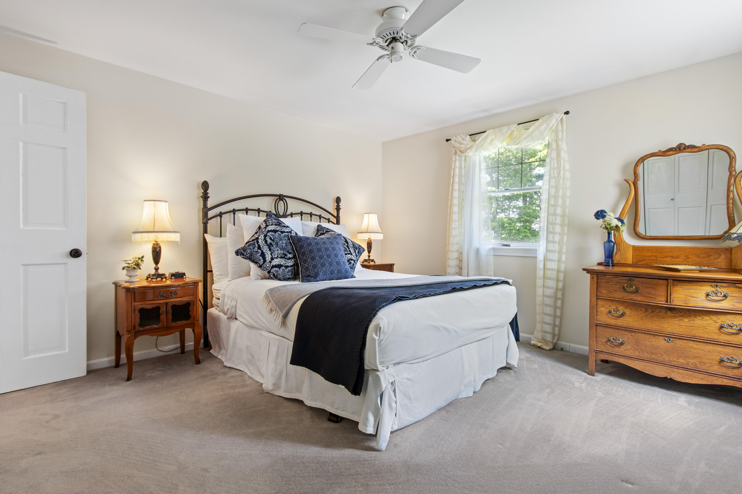 6 Hackmatack Drive