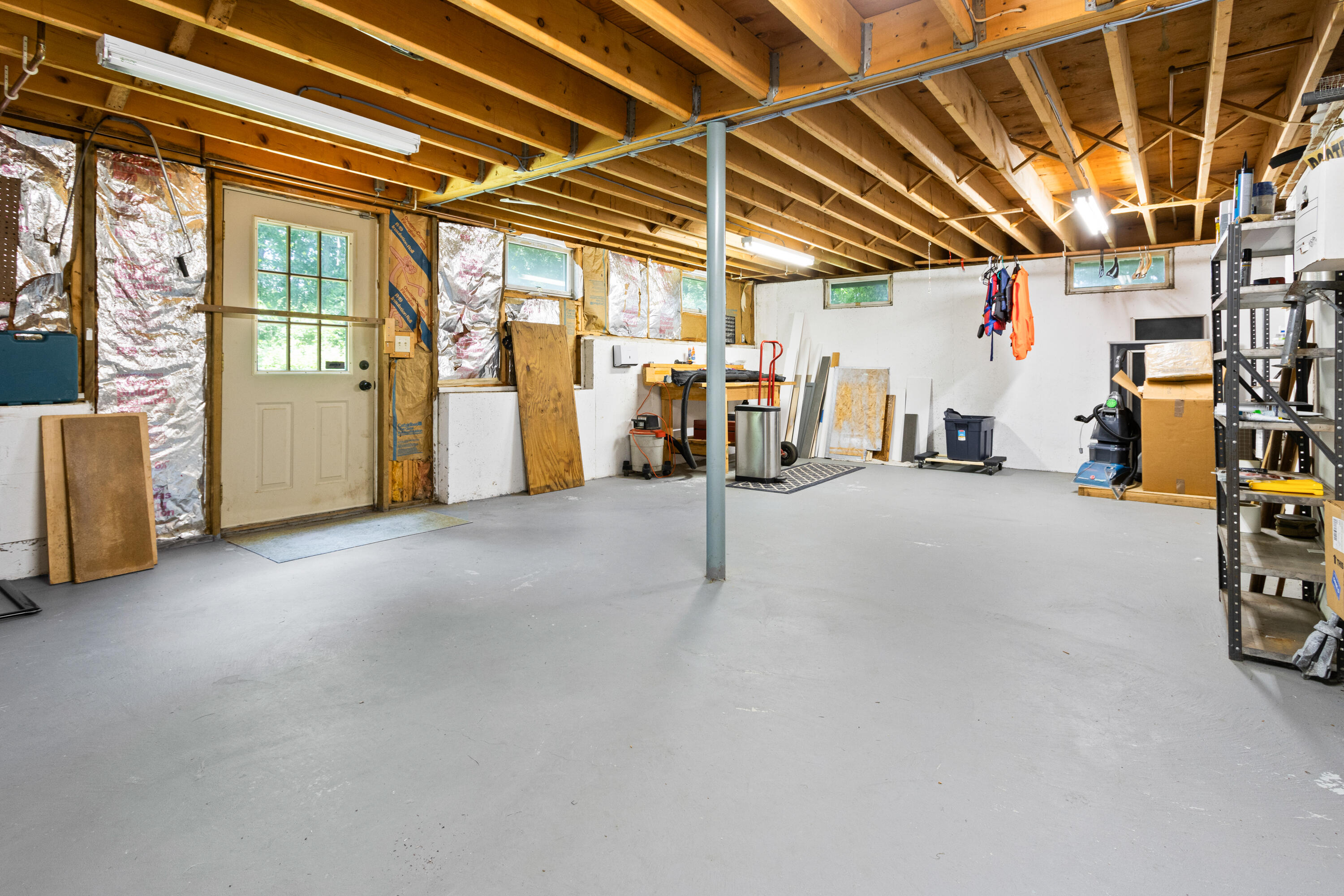 6 Hackmatack Drive
