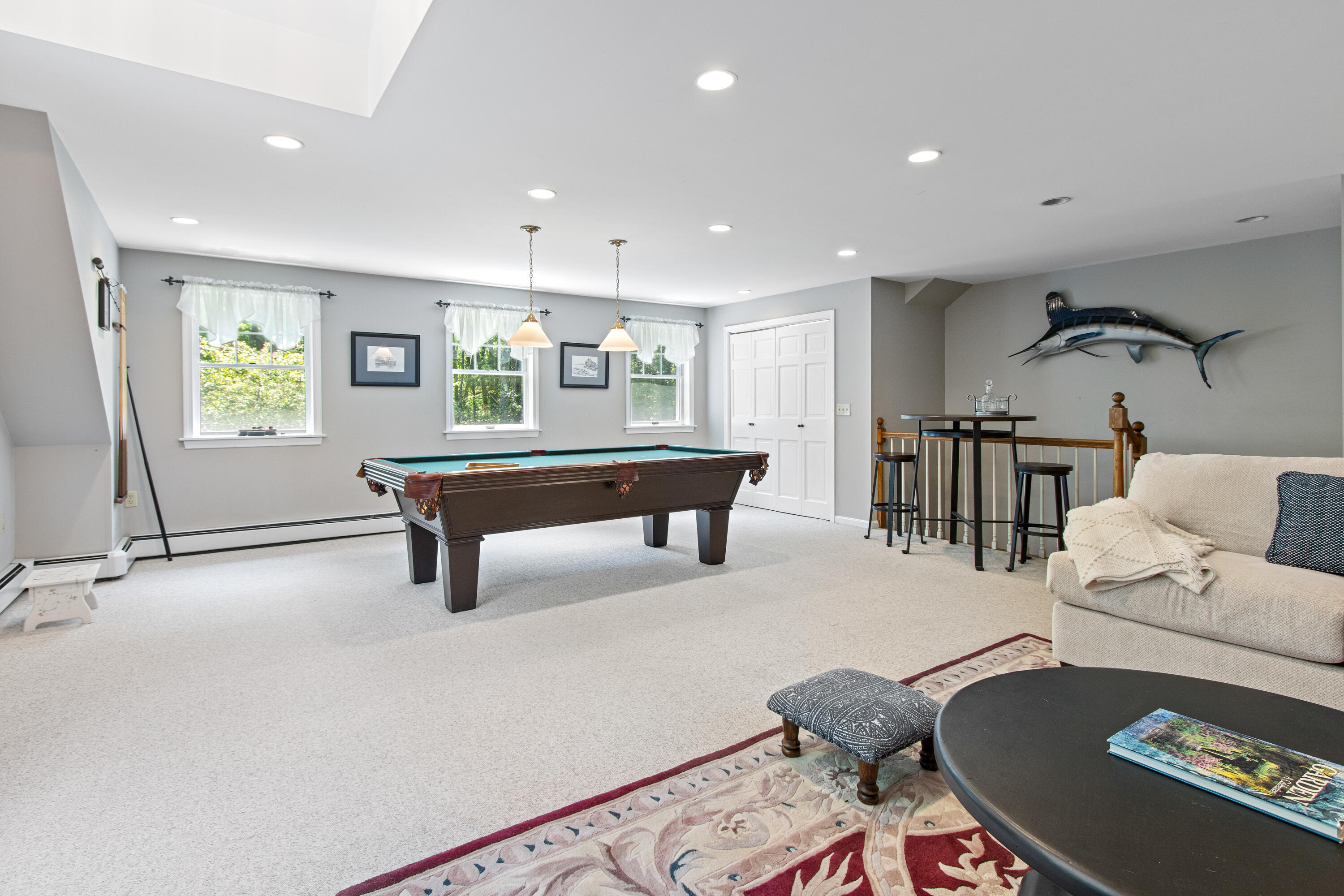 6 Hackmatack Drive