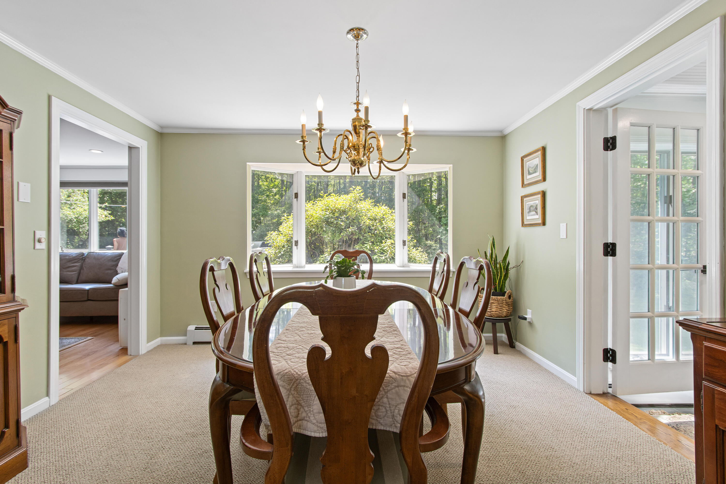 6 Hackmatack Drive