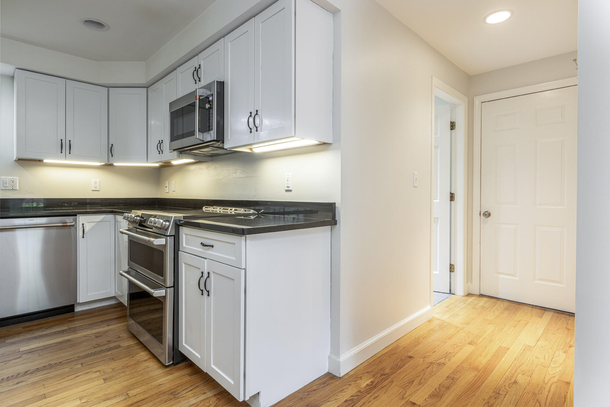 3 Cape Woods Drive, 3