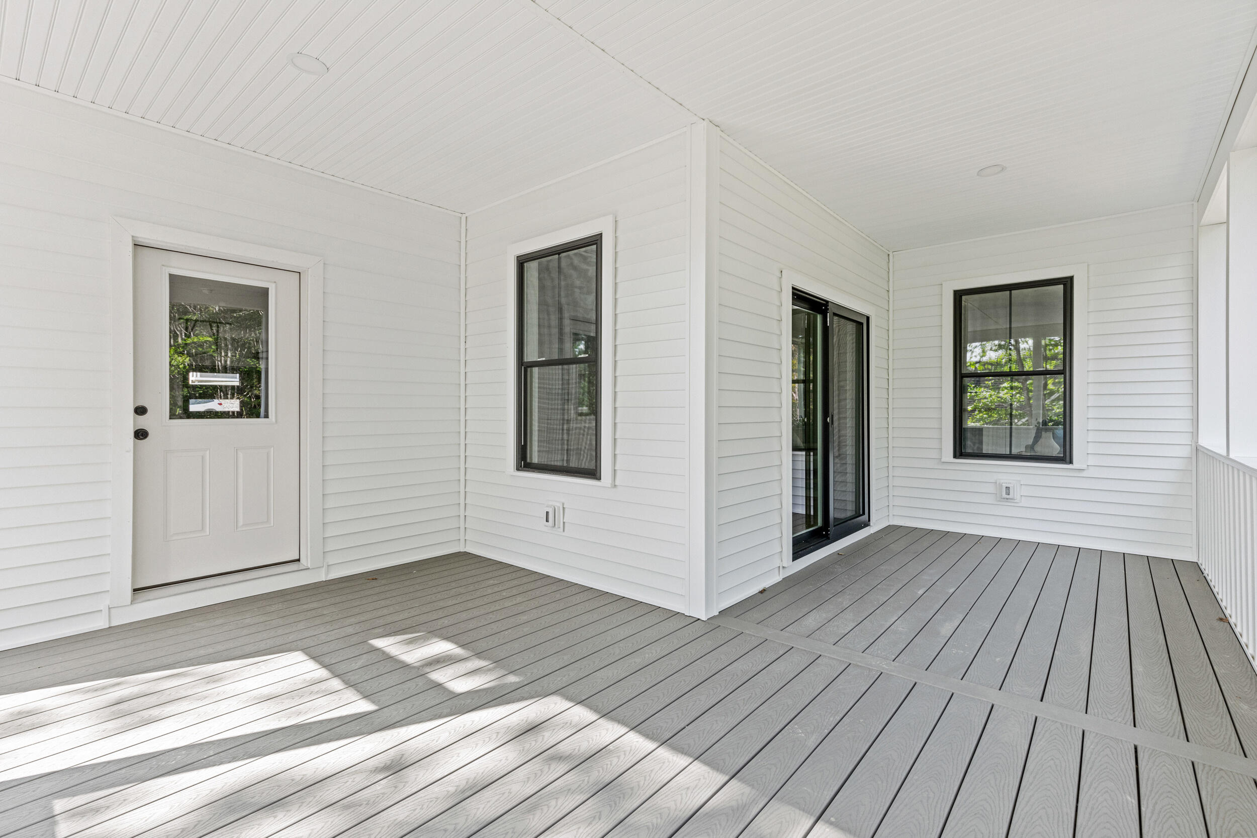 13 Aerie Drive